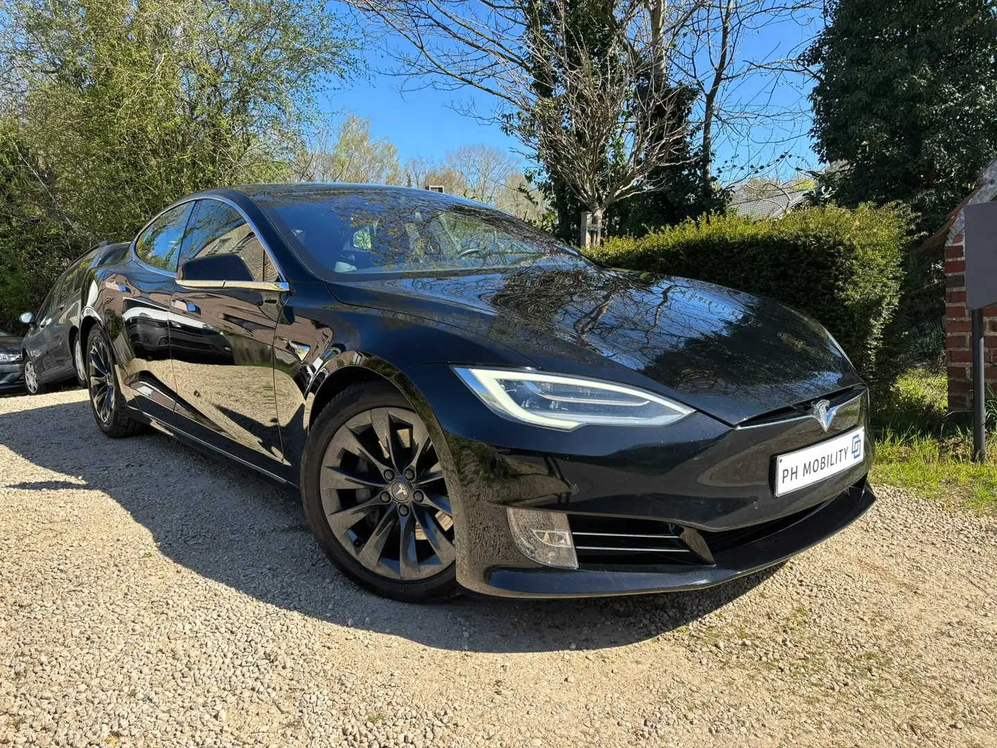 Tesla Model S LONGE RANGE*DUAL MOTOR*RAVEN*AUTOPILOT*1ER PROPR Zwart - 1