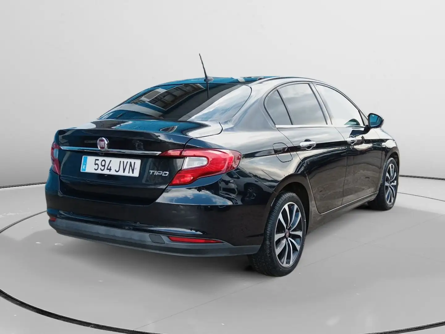 Fiat Tipo Lounge Negro - 2