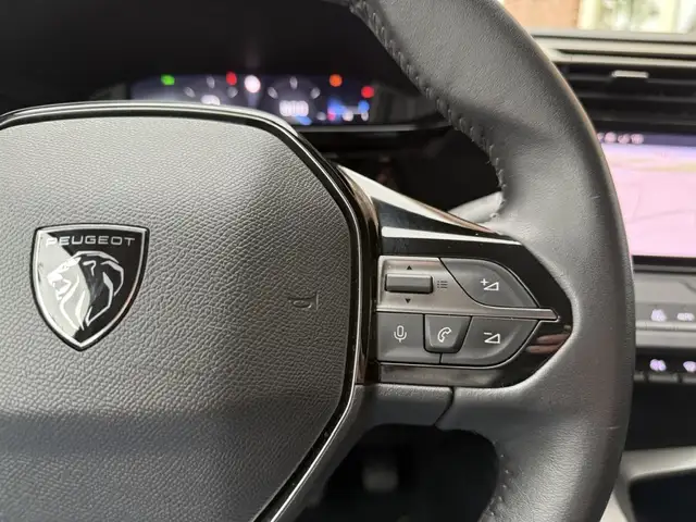 Peugeot 308 view 29