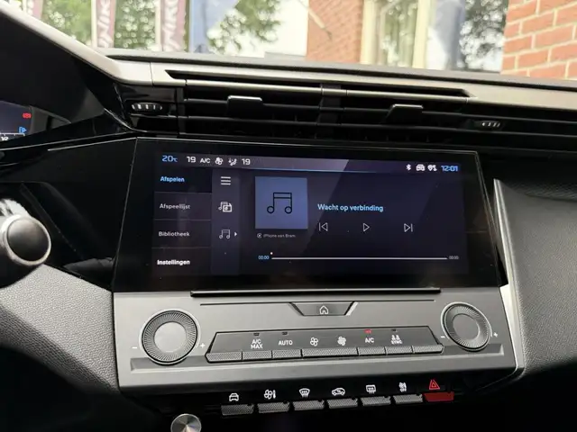 Peugeot 308 view 23