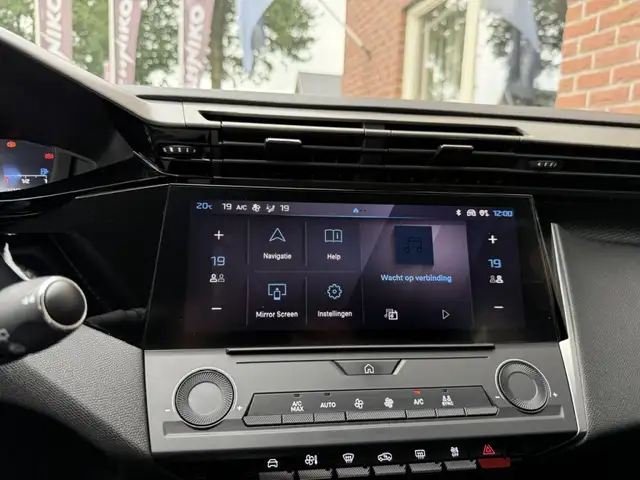 Peugeot 308 view 20