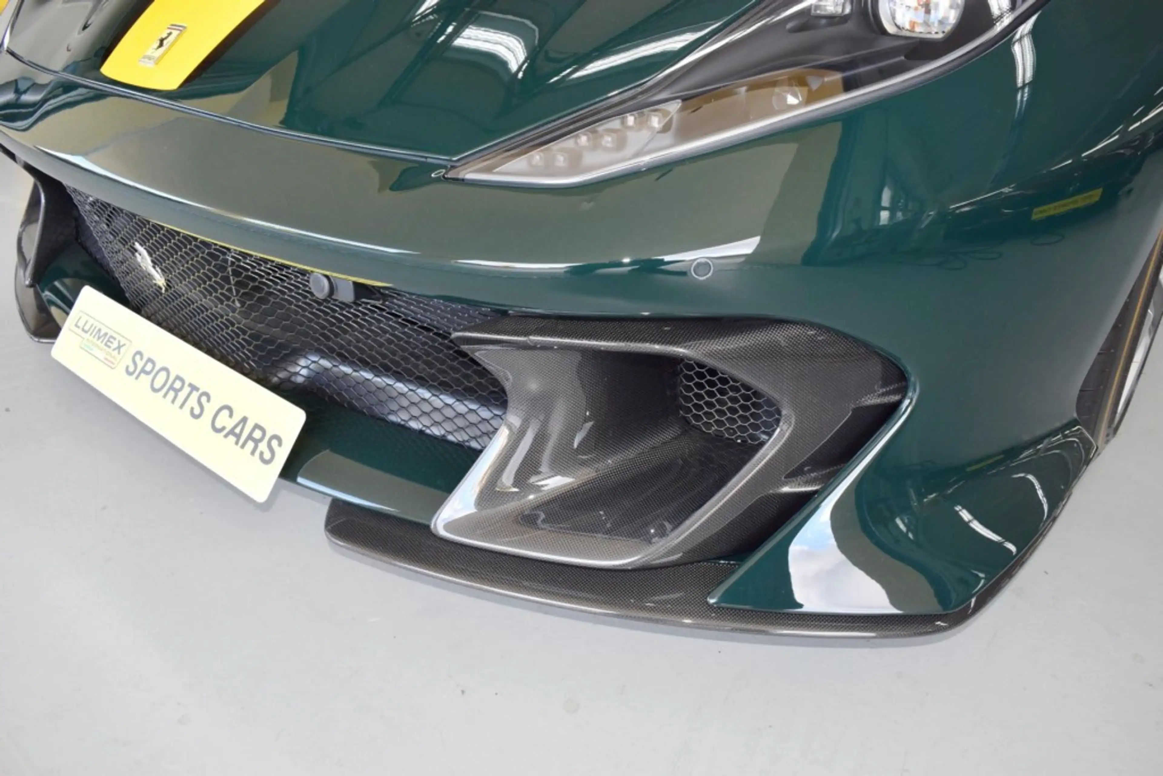 Ferrari 812 Competizione Aperta — photo 7