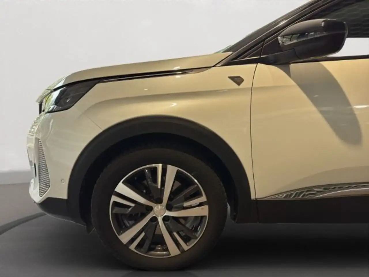 Peugeot 3008 Hyb 225 EAT8 ROADTRIP *SITZH*AHK*ALLWETTER*, миниатюра 7