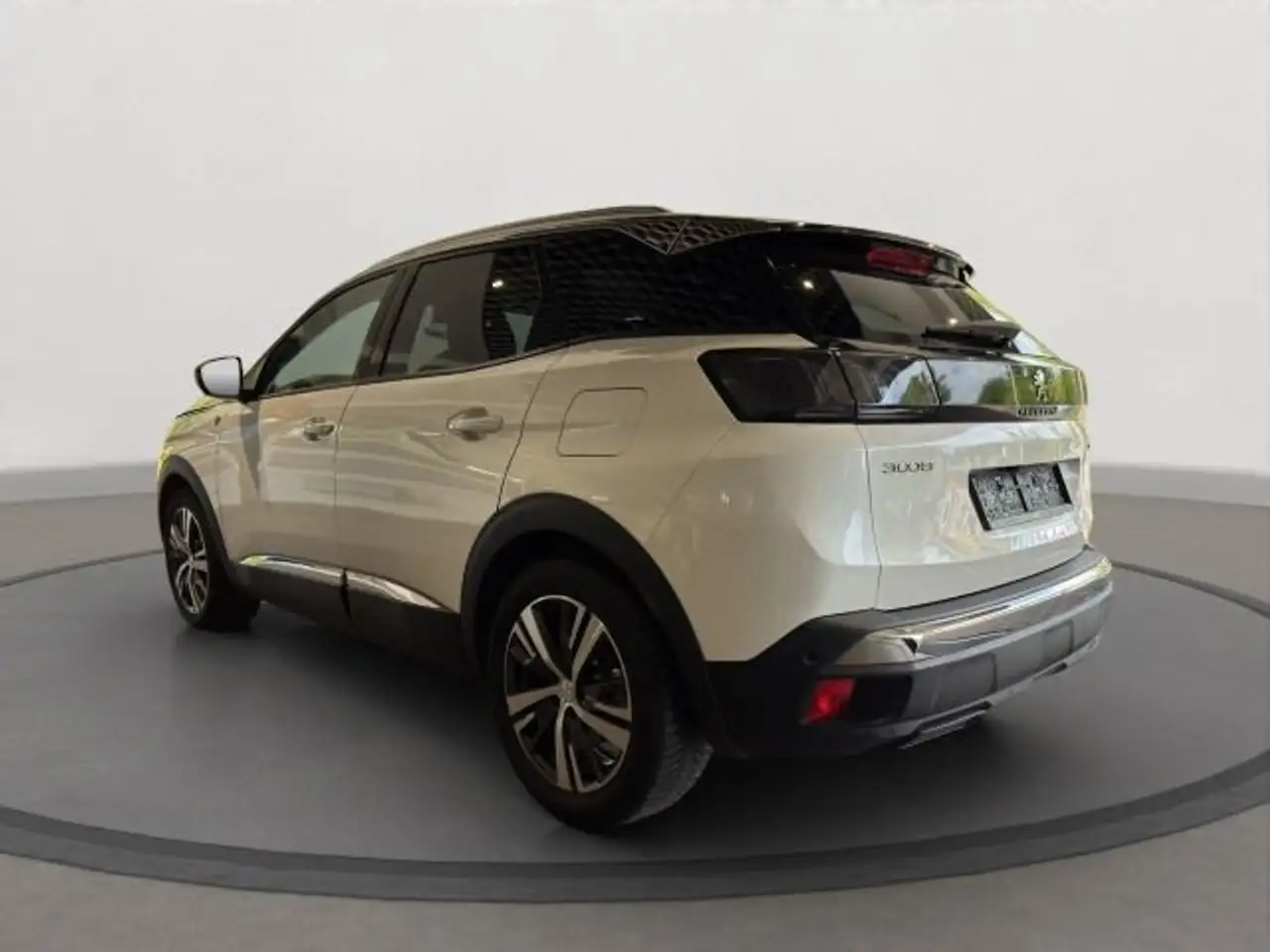 Peugeot 3008 Hyb 225 EAT8 ROADTRIP *SITZH*AHK*ALLWETTER*, миниатюра 3