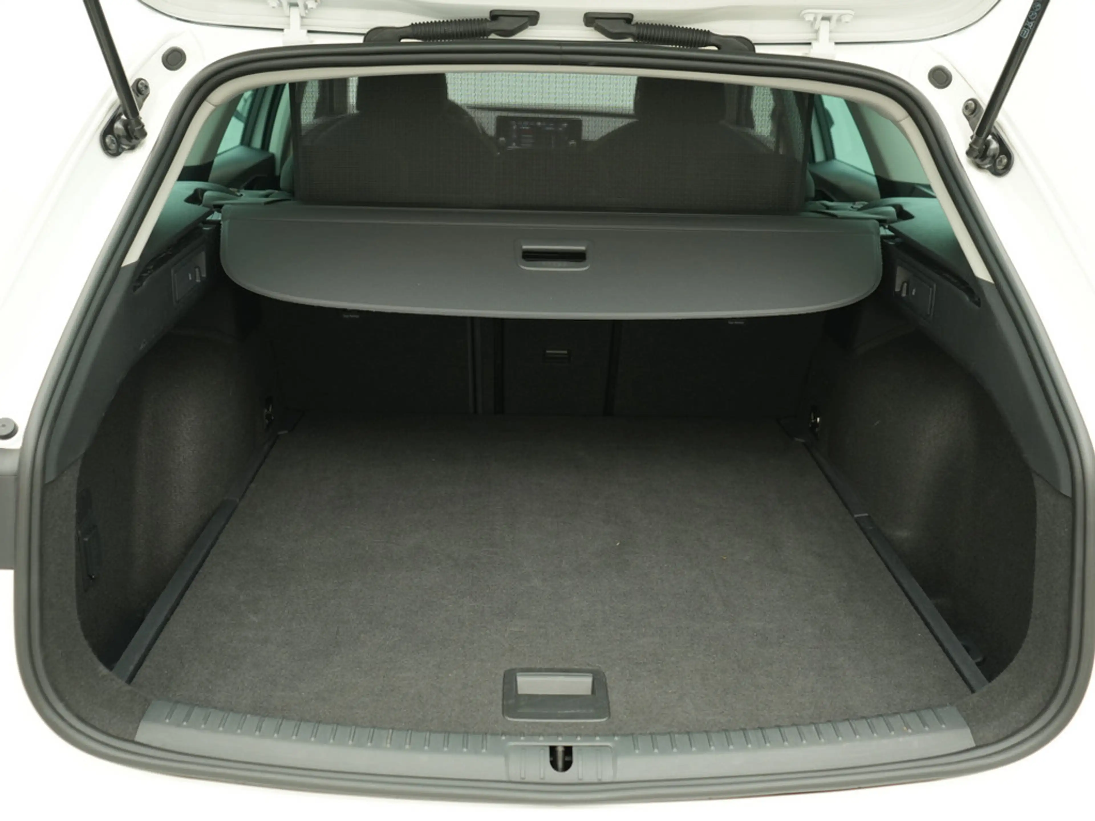 SEAT Leon Style Edition STANDHZ LED KAM PDC SHZ KLIMA — photo 14