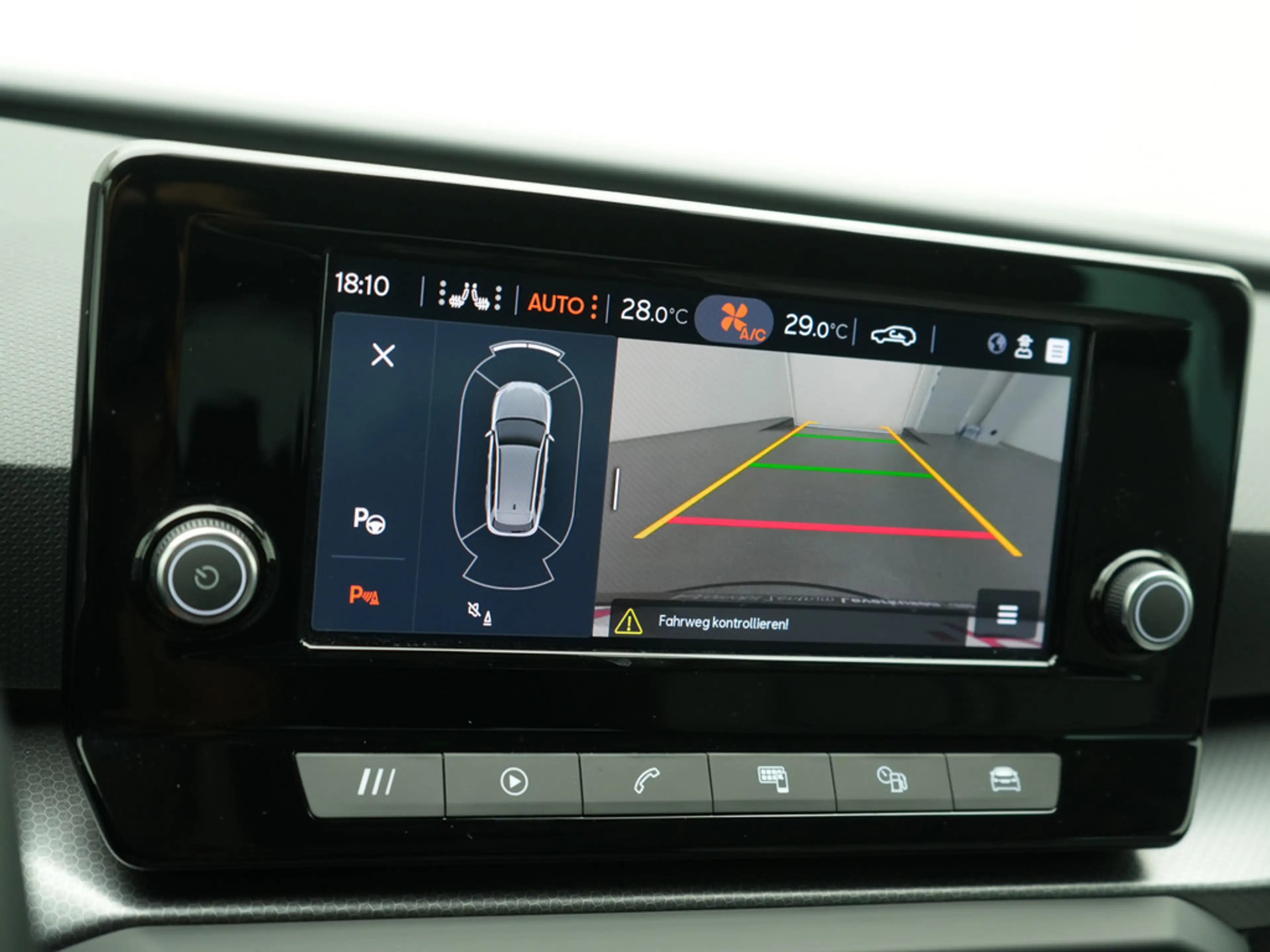 SEAT Leon Style Edition STANDHZ LED KAM PDC SHZ KLIMA — photo 8