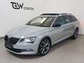 Skoda Superb Combi 2,0 TDI DSG Sportline Virtual Pano ACC DCC Gris - thumbnail 8