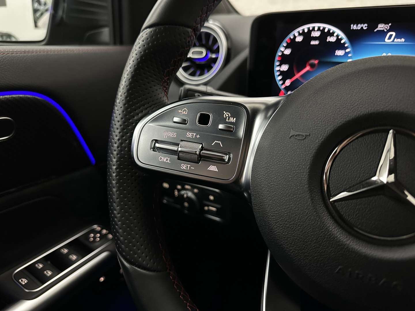 Mercedes GLA 250 E 250 AMG Line -  - Joinsteer - #5