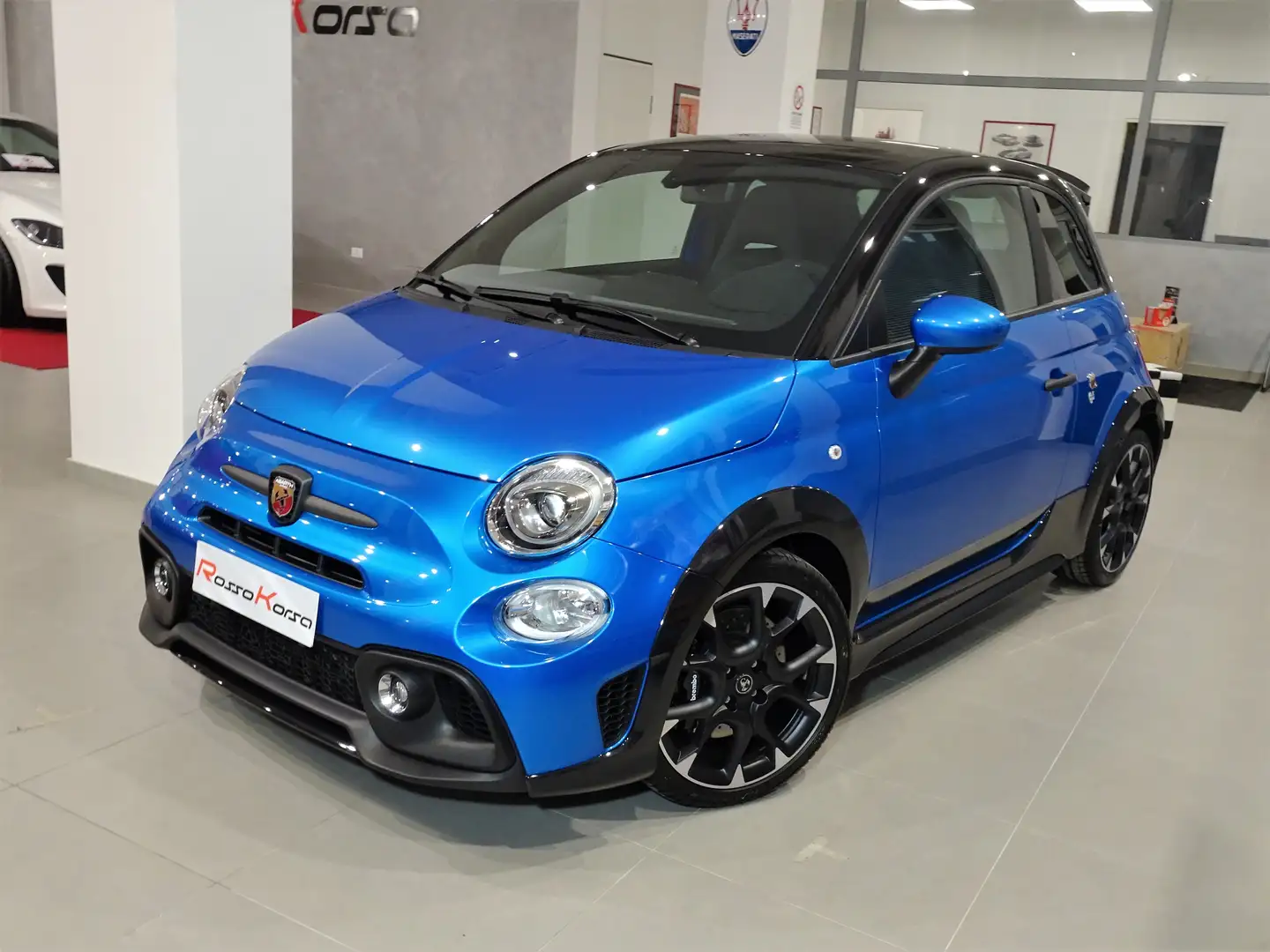 Abarth 695 180CV Tributo 131 RALLY KM0 **PROMO** Azul - 1