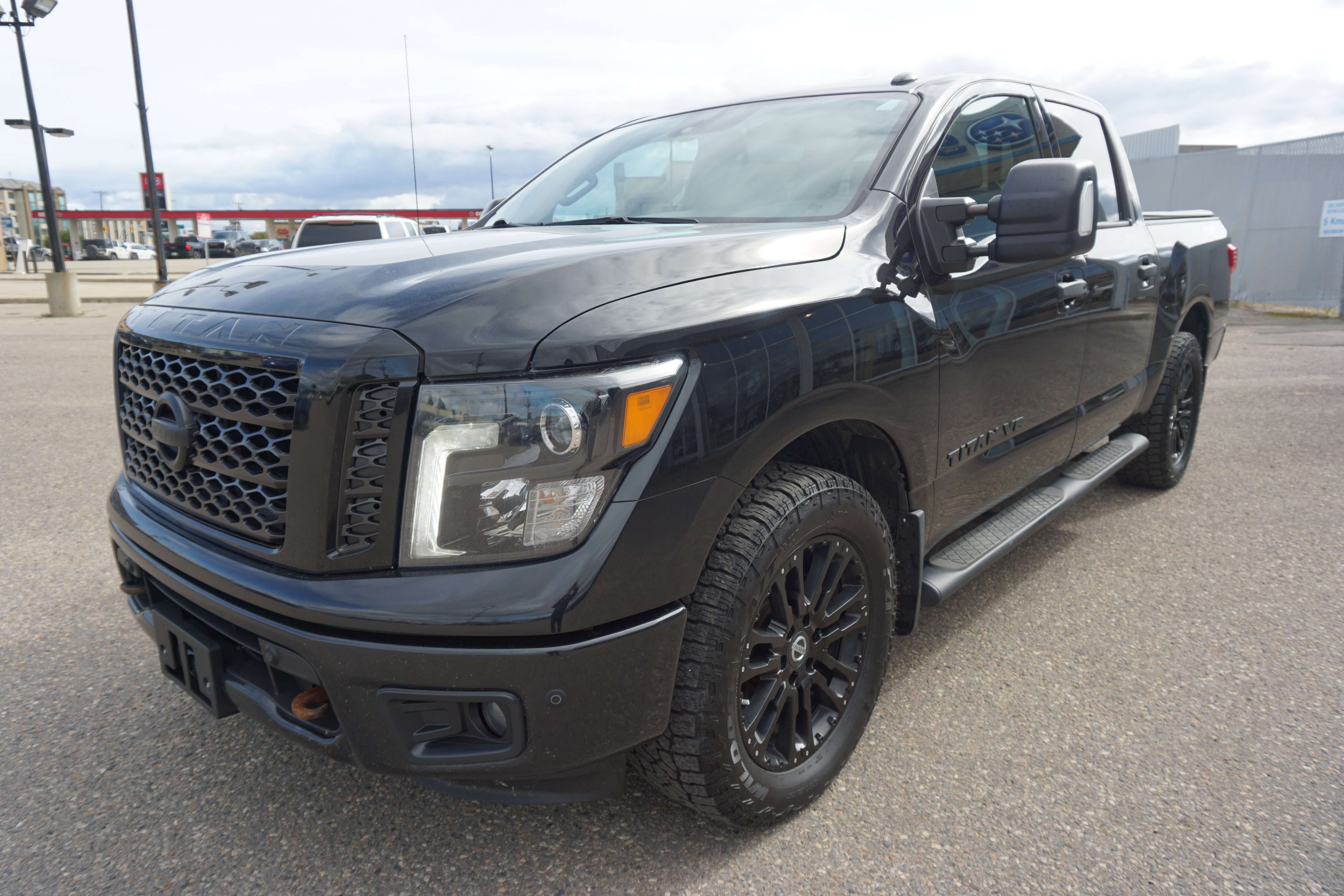 2018 Nissan Titan Crew Cab