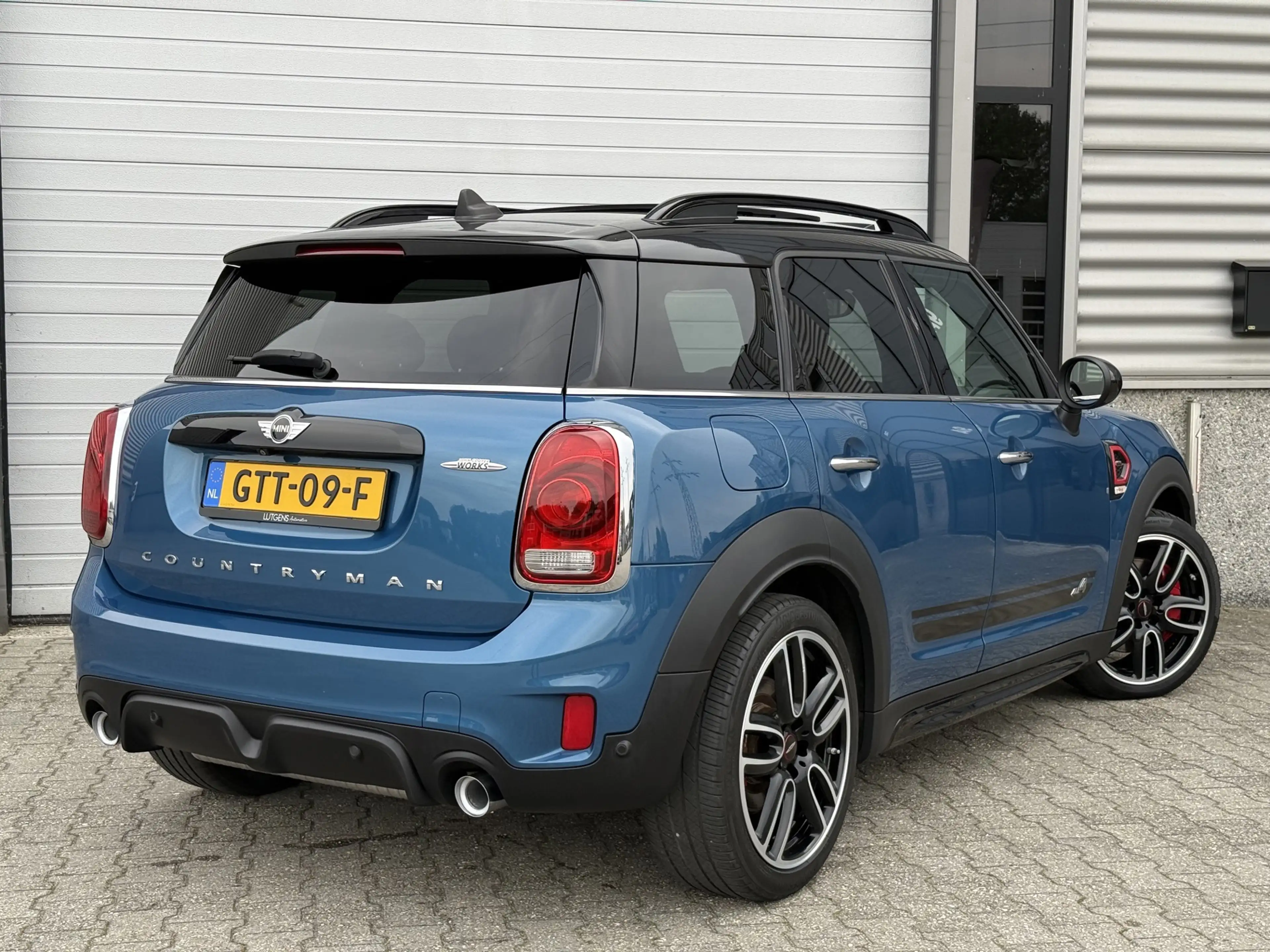 MINI John Cooper Works Countryman 2.0 ALL4 231PK Pano Head Up — photo 9