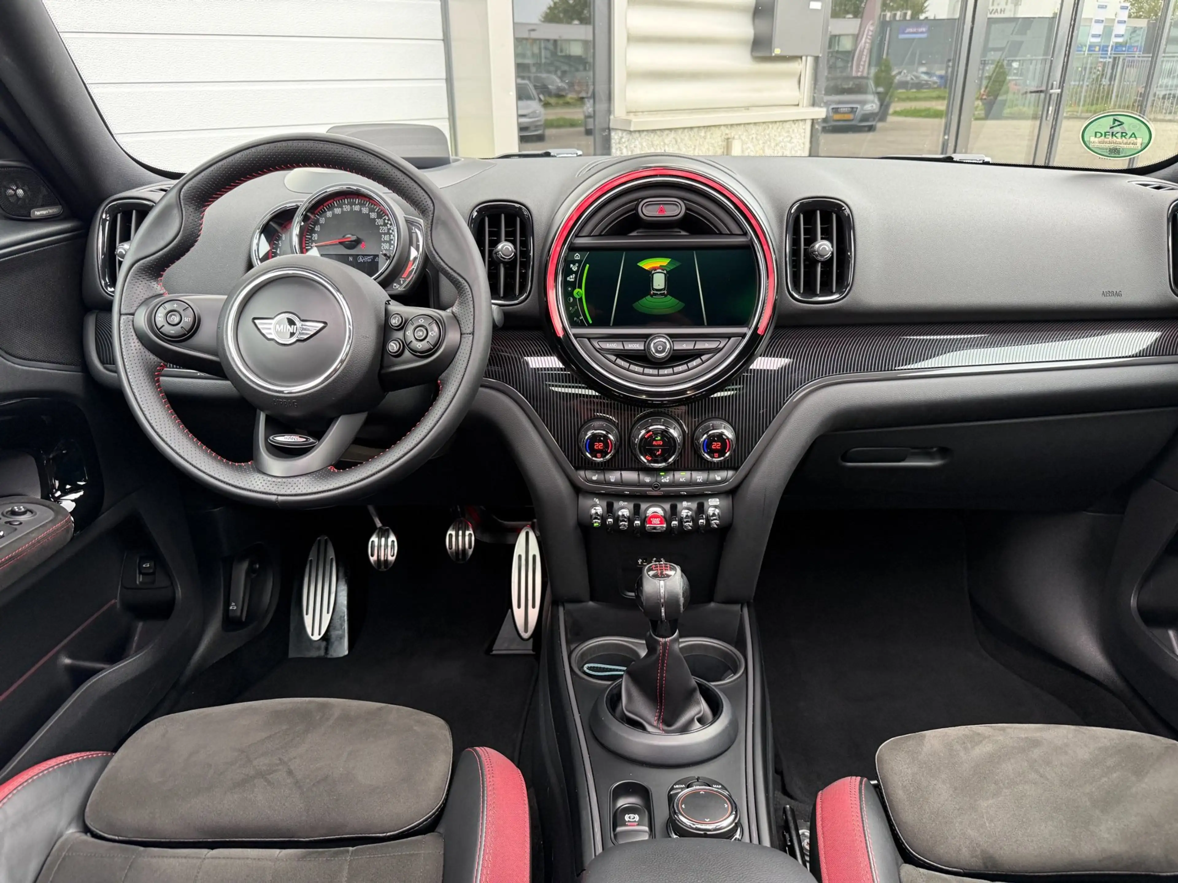 MINI John Cooper Works Countryman 2.0 ALL4 231PK Pano Head Up — photo 14