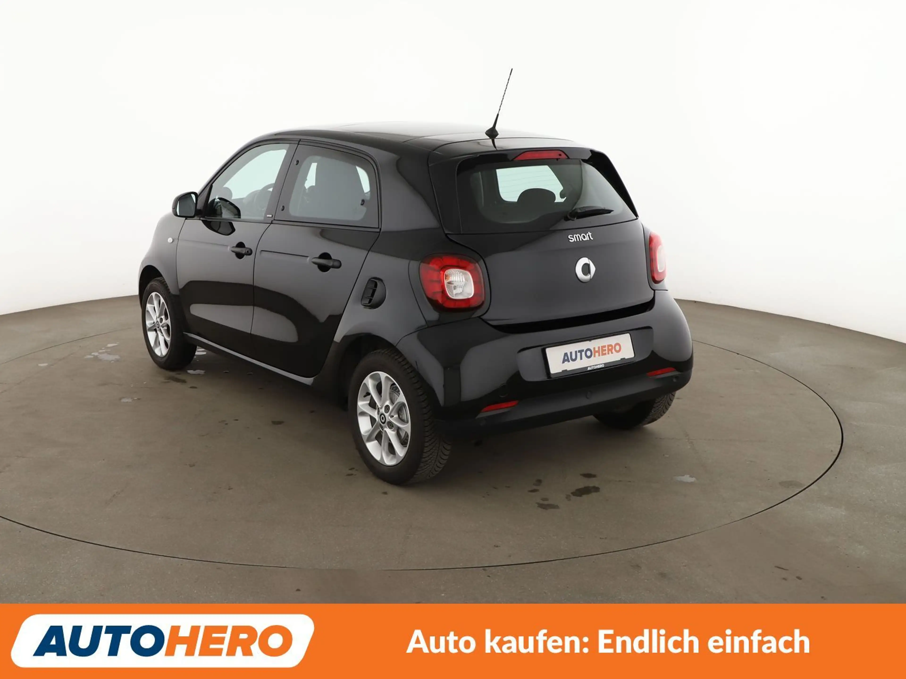 smart forFour 1.0 Basis passion Aut.*PDC*SHZ*TEMPO*KLIMA* — photo 4