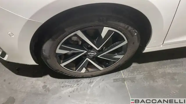 Opel Corsa view 9