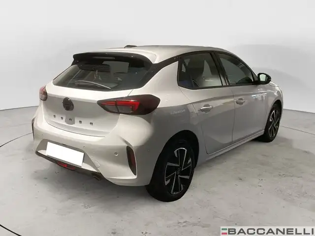 Opel Corsa view 4