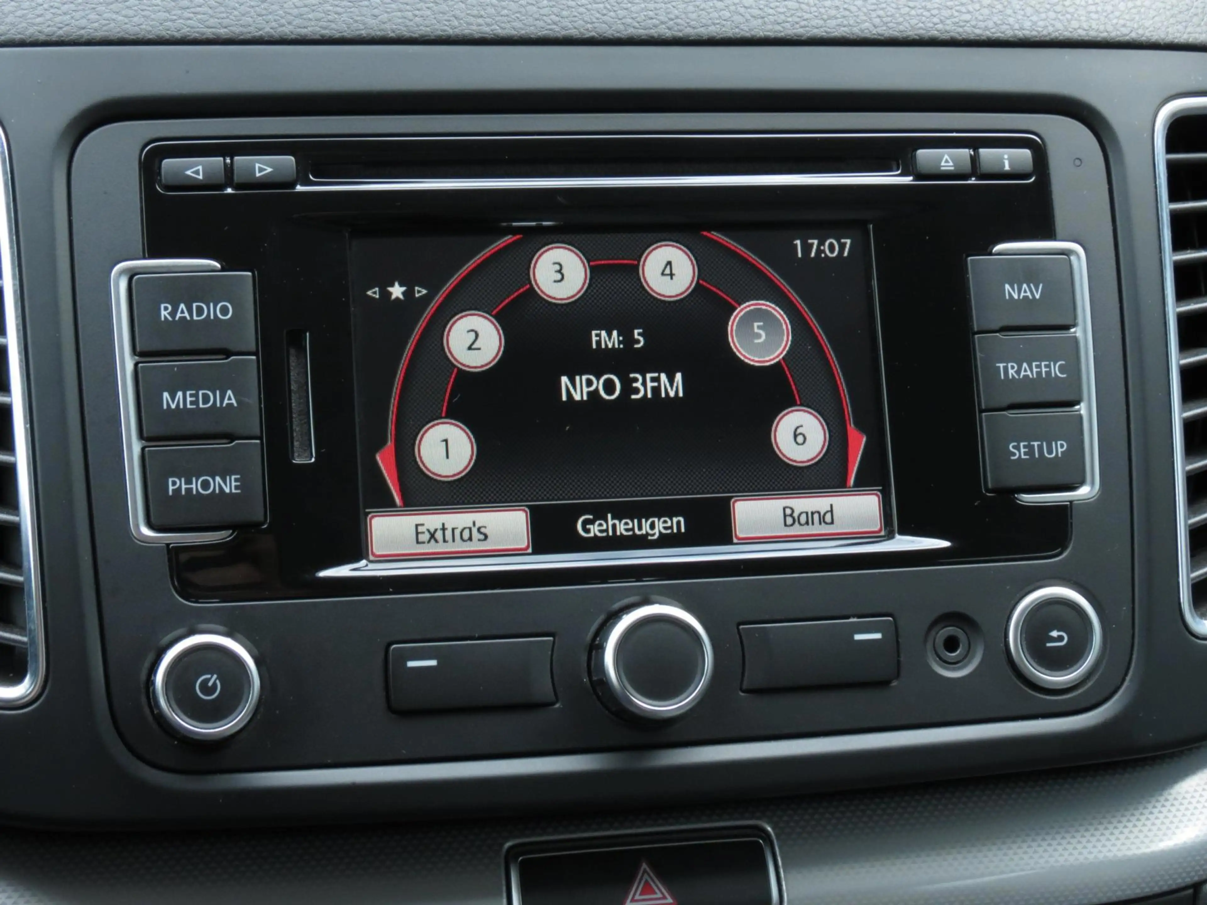 Volkswagen Sharan 1.4 TSI Comfortline | TREKHAAK | NAVI | CRUISE CON — photo 8