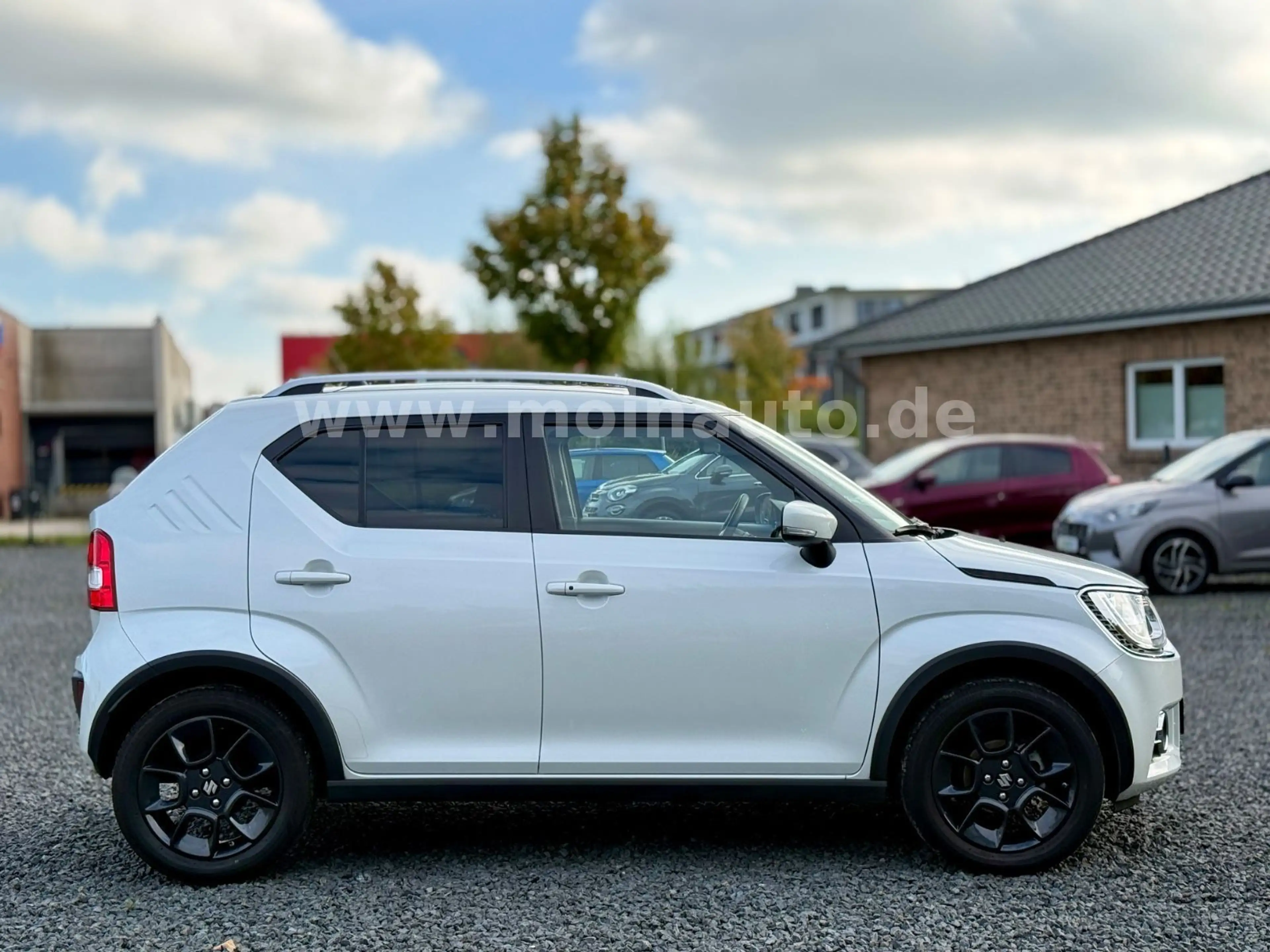 Suzuki Ignis Comfort+ KAMERA NAVI APPLE ANDROID SPUR — photo 9