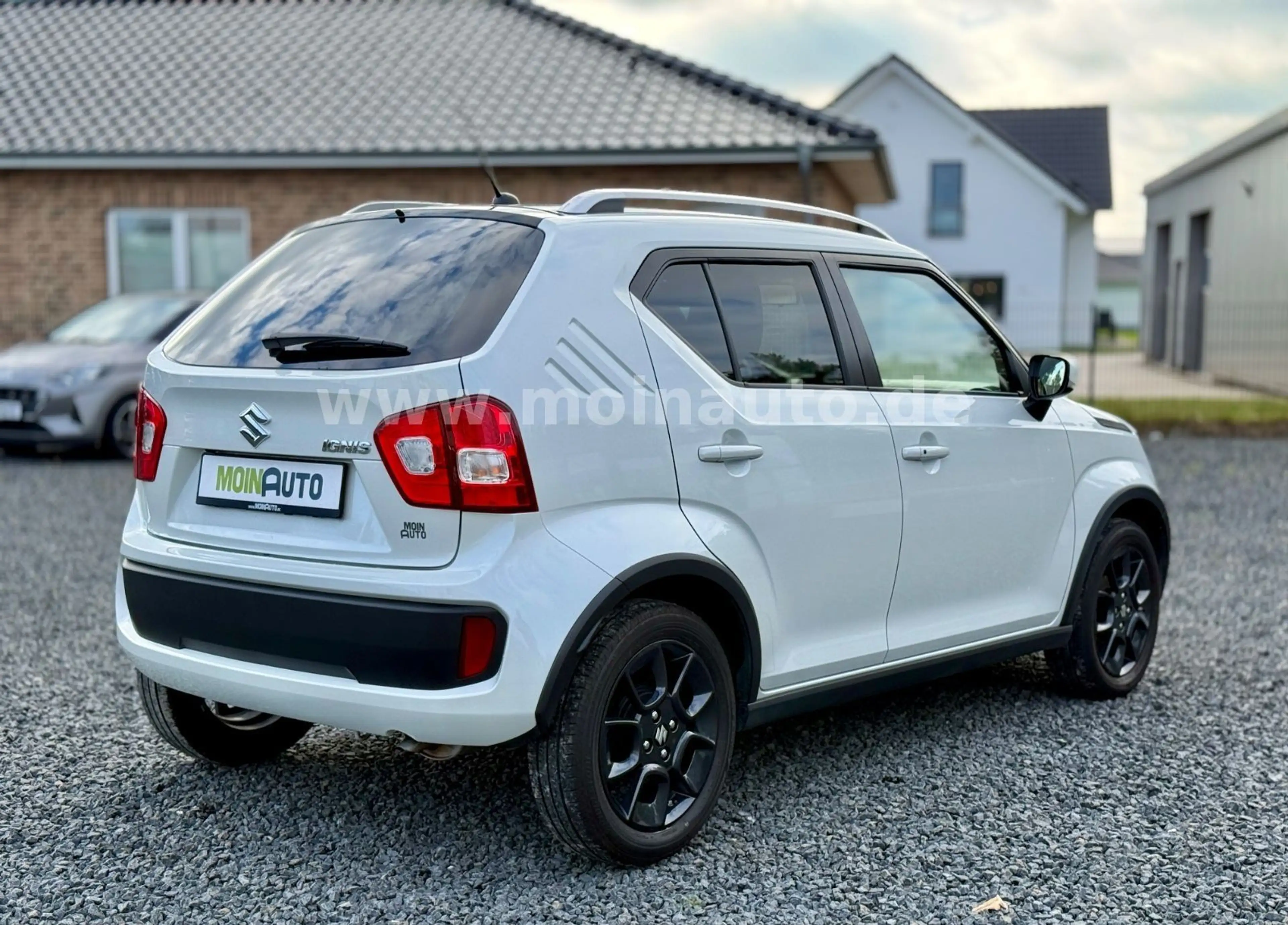 Suzuki Ignis Comfort+ KAMERA NAVI APPLE ANDROID SPUR — photo 8