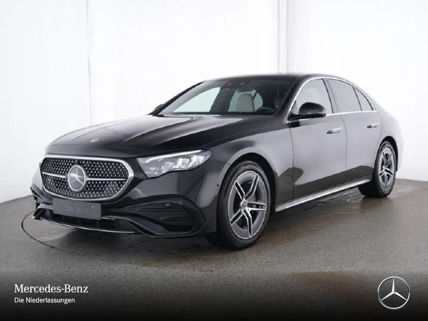 Mercedes-Benz E 220 d AMG Fahrass 360° Distr. LED Spurhalt-Ass Schwarz - 2