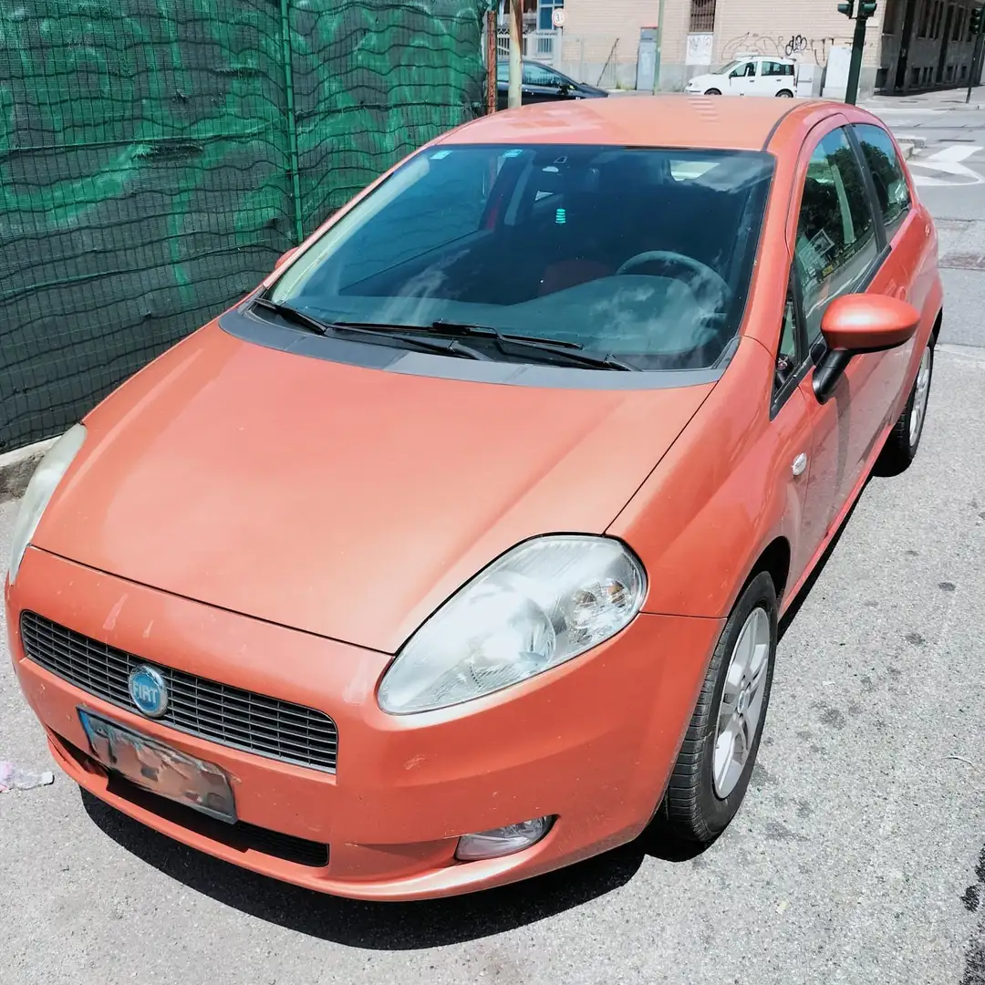 Fiat Grande Punto Grande Punto 3p 1.4 sjt 16v Emotion 95cv Orange - 1