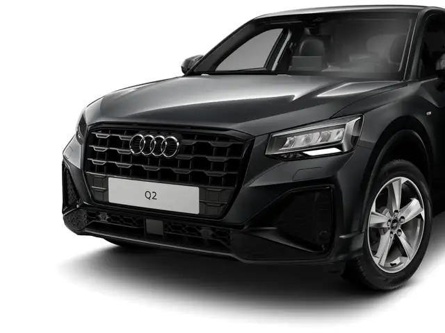 Audi Q2 view 8