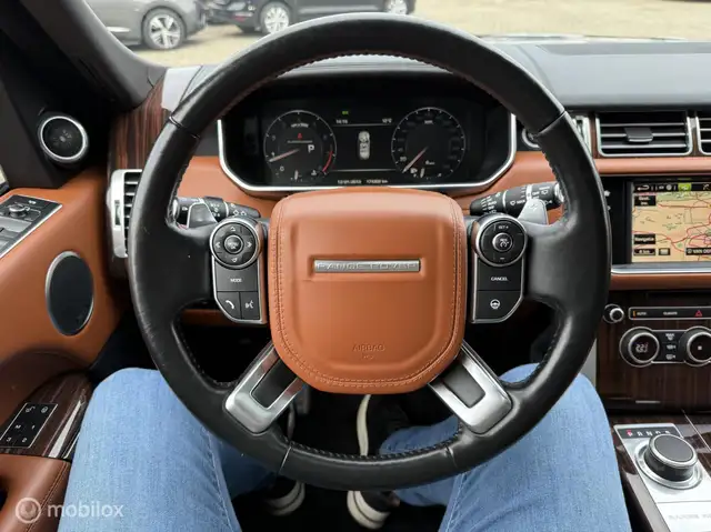 Land Rover Range Rover view 12