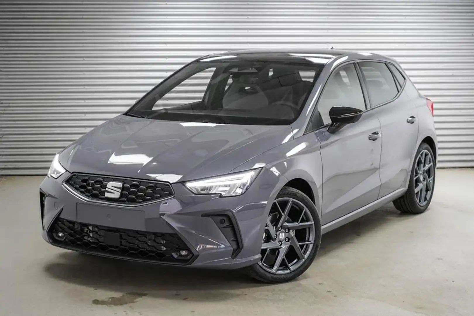 SEAT Ibiza neues Modell 1,5 TSI DSG FR - LAGER 110 kW (150... Grau - 1