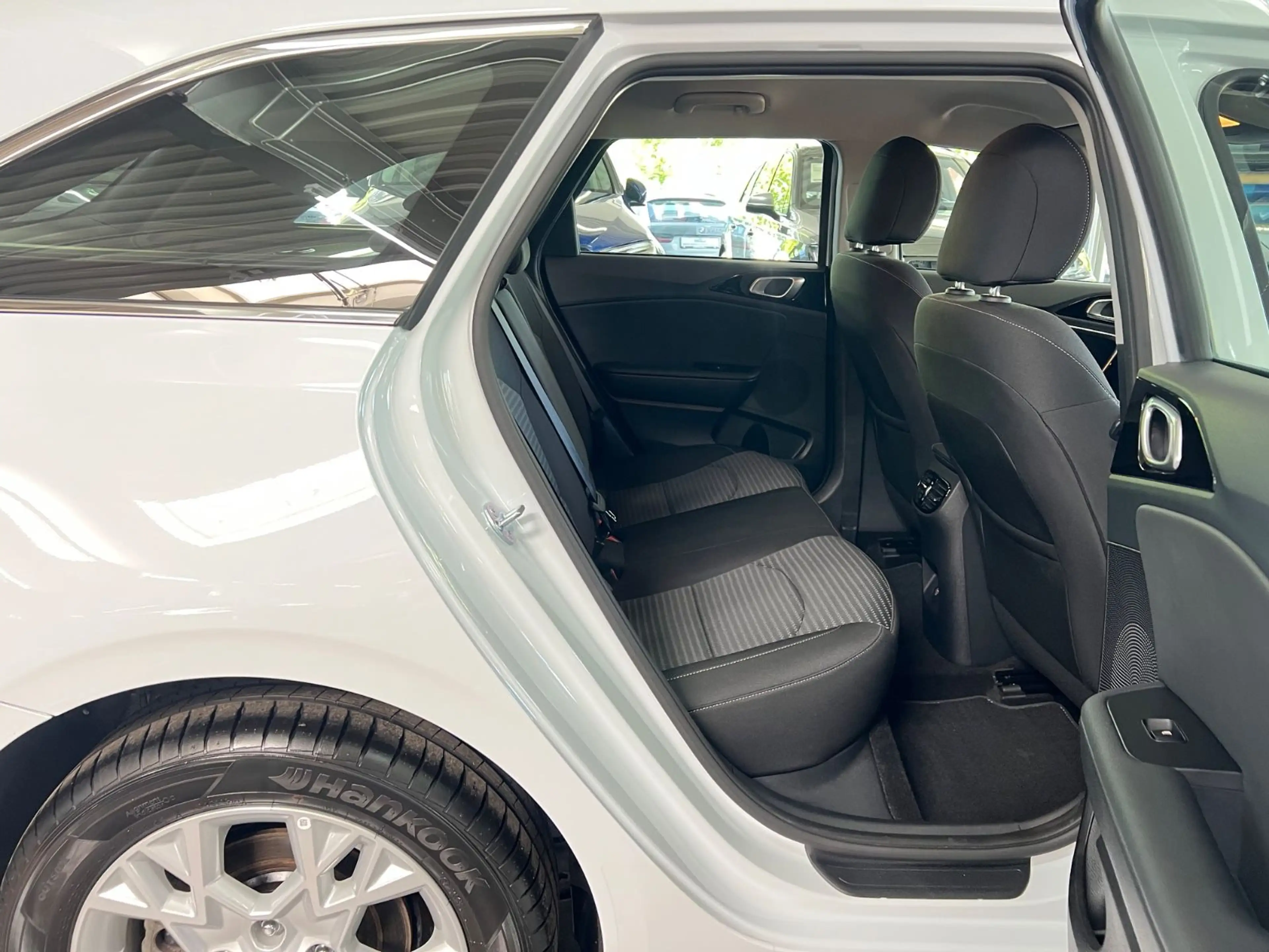 Kia Ceed / cee'd cee´d Sporty Wagon Ceed Sportswagon 1.6 CRDI Visio — photo 15