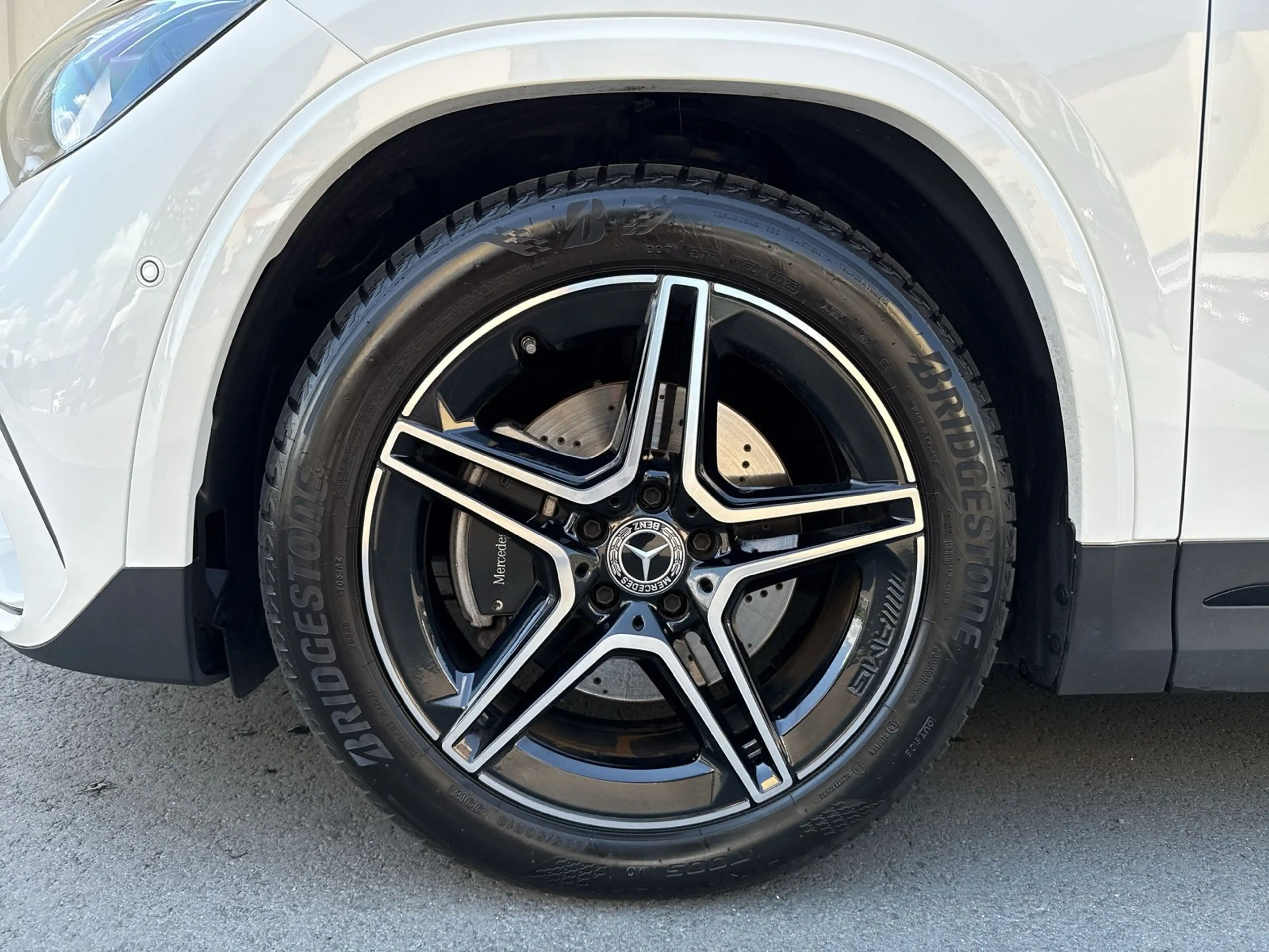 Mercedes-Benz GLA 200 d 4MATIC Österreich-Edition Cam Navi SHZ — photo 13