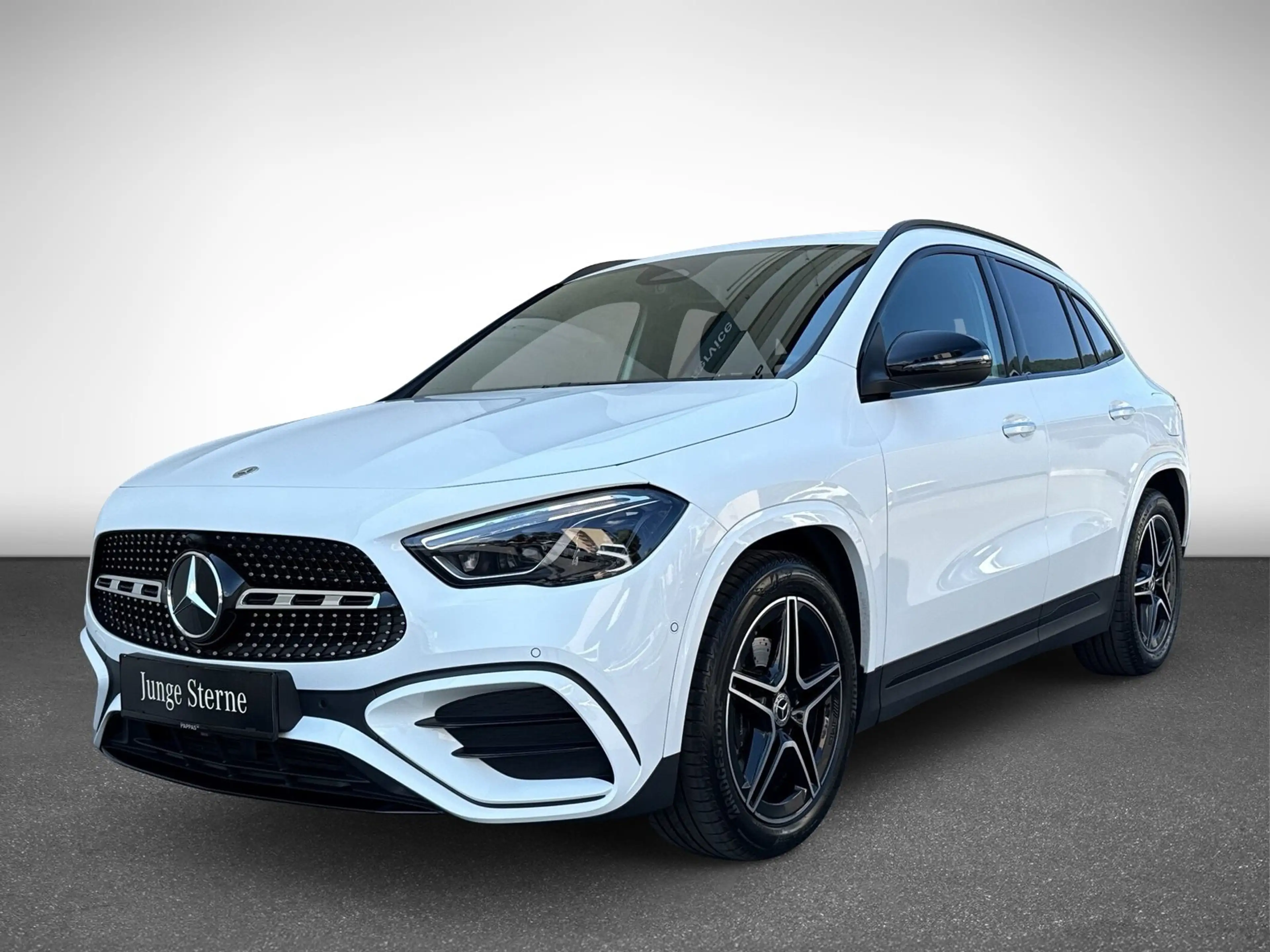 Mercedes-Benz GLA 200 d 4MATIC Österreich-Edition Cam Navi SHZ — photo 2