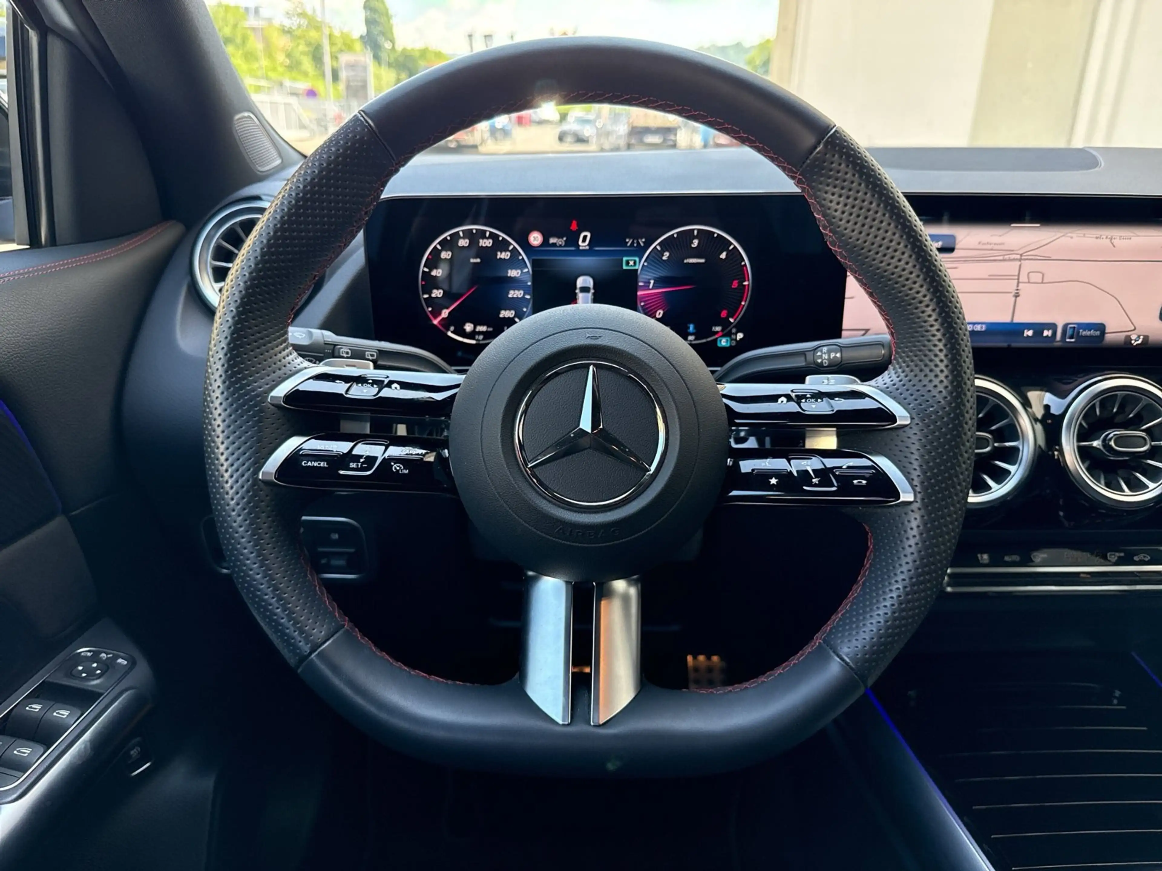 Mercedes-Benz GLA 200 d 4MATIC Österreich-Edition Cam Navi SHZ — photo 9