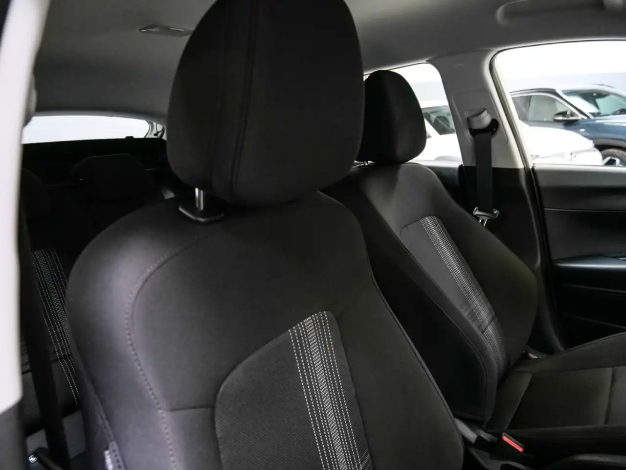 Hyundai BAYON Select Navi Apple CarPlay Android Auto Fahrerprofi 13