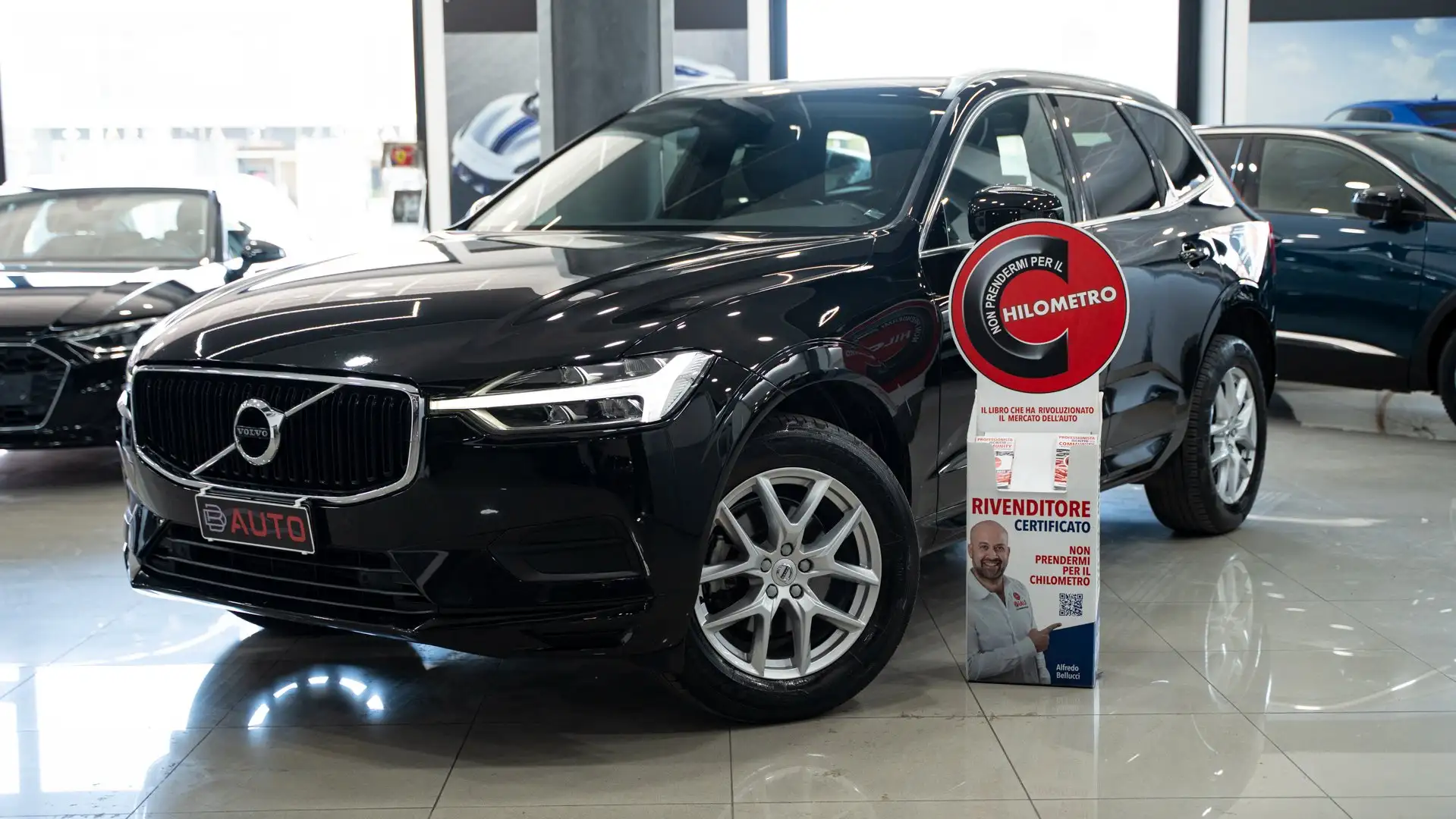 Volvo XC60 D4 2.0 GEARTRONIC BUSINESS PLUS LED PELLE NAVI FUL Black - 1