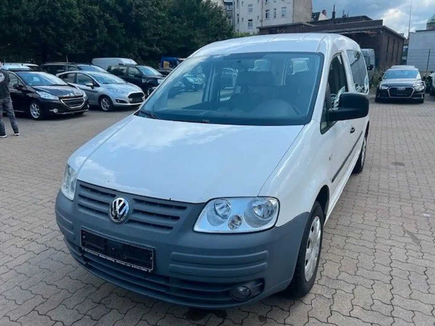 Volkswagen Caddy Maxi Kombi *5 SITZER* Blanc - 2