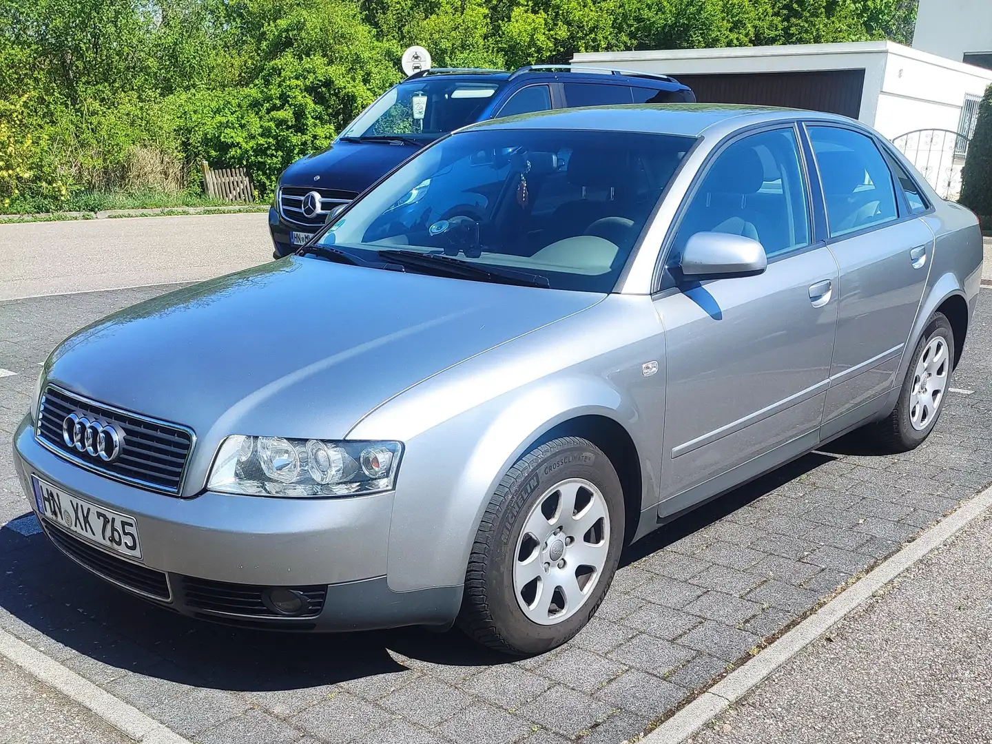 Audi A4 A4 1.9 TDI Grau - 1