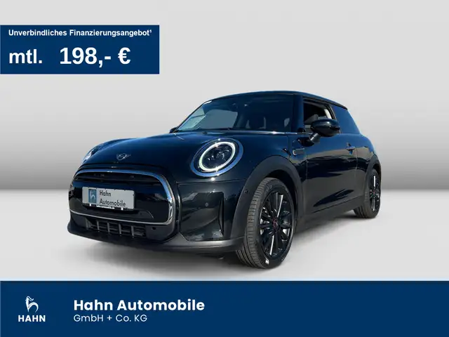 MINI Cooper C Essential Trim Navi Tempo Navi Carplay