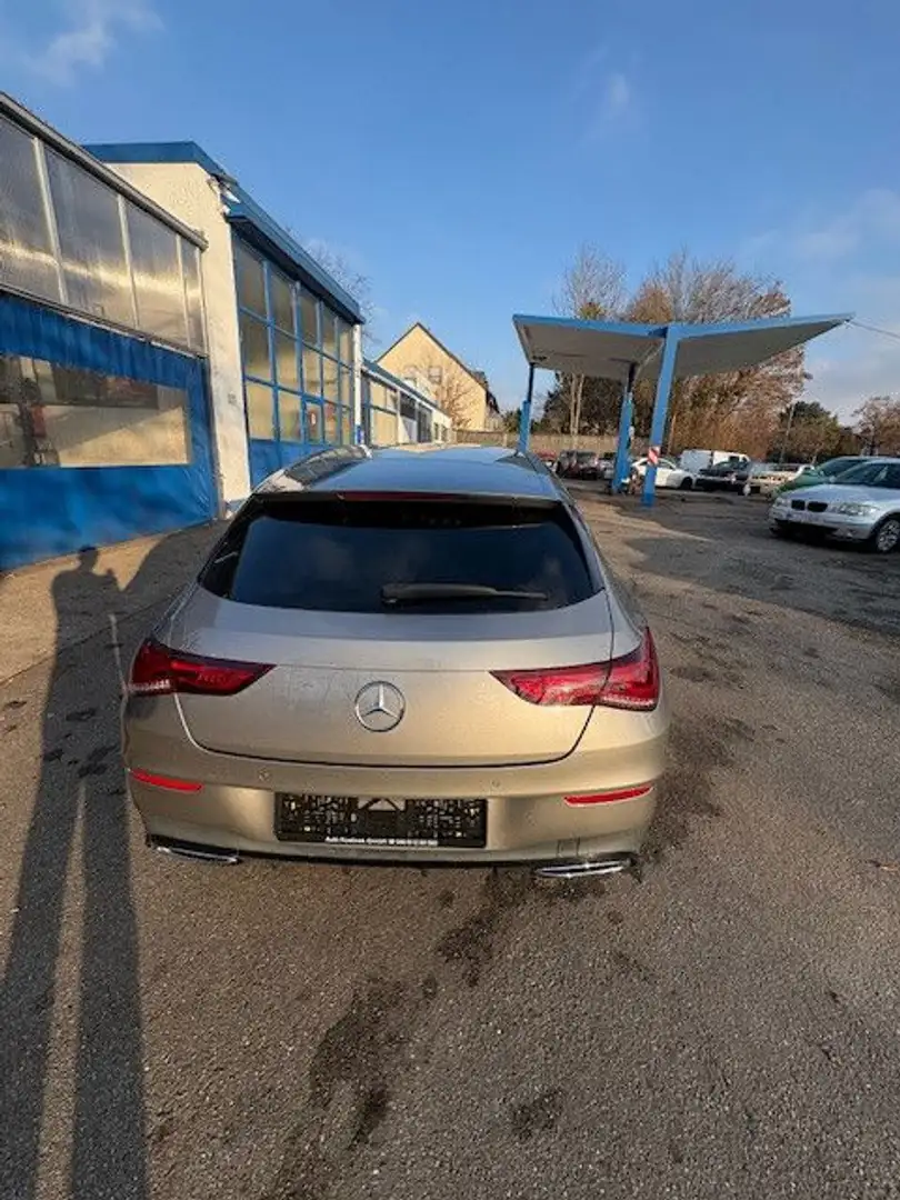 Mercedes-Benz CLA 220 Shooting Brake AMG LINE Silber - 2