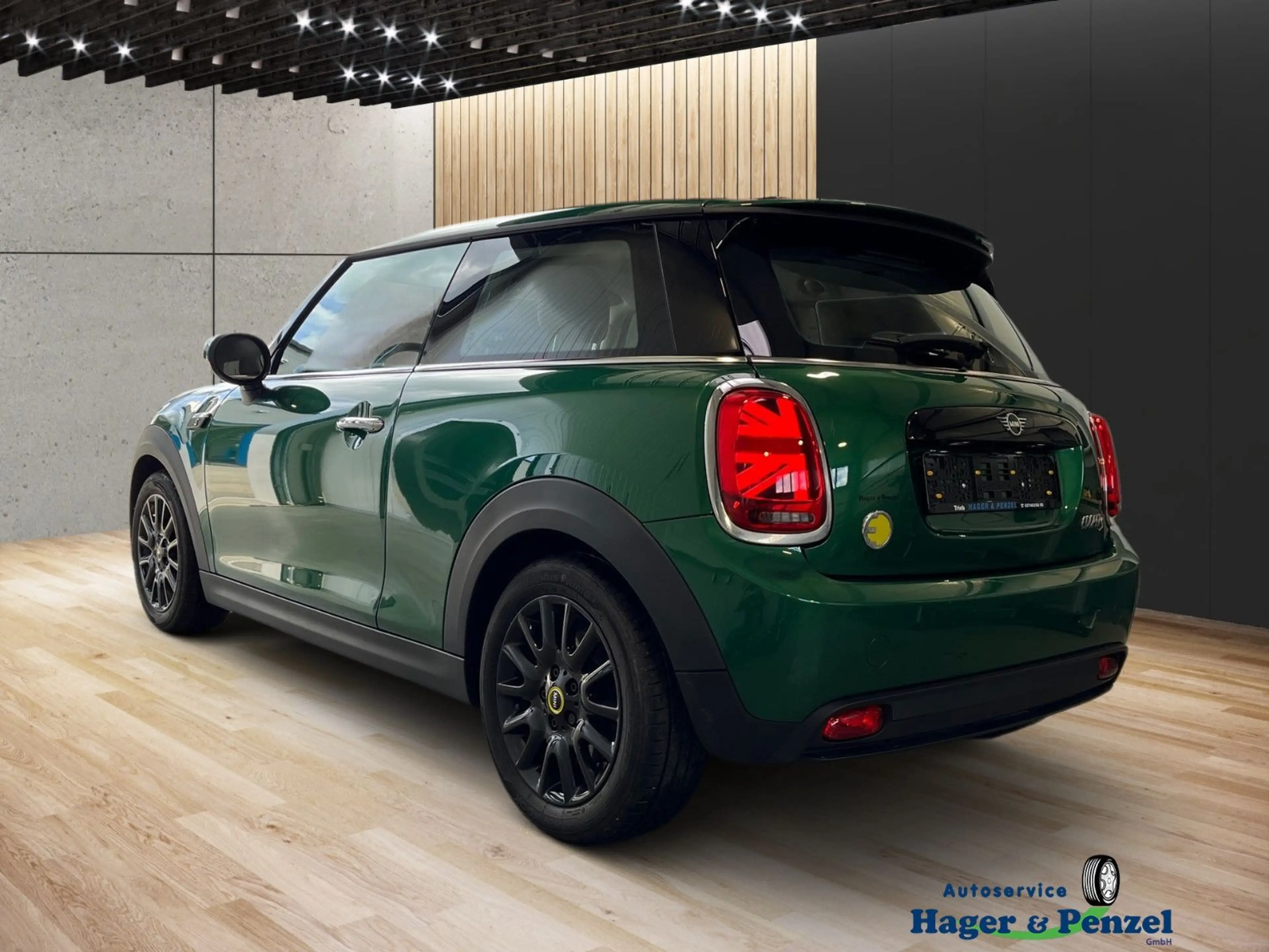 MINI Cooper SE Mini 3-trg. Cooper SE Classic Trim — photo 4