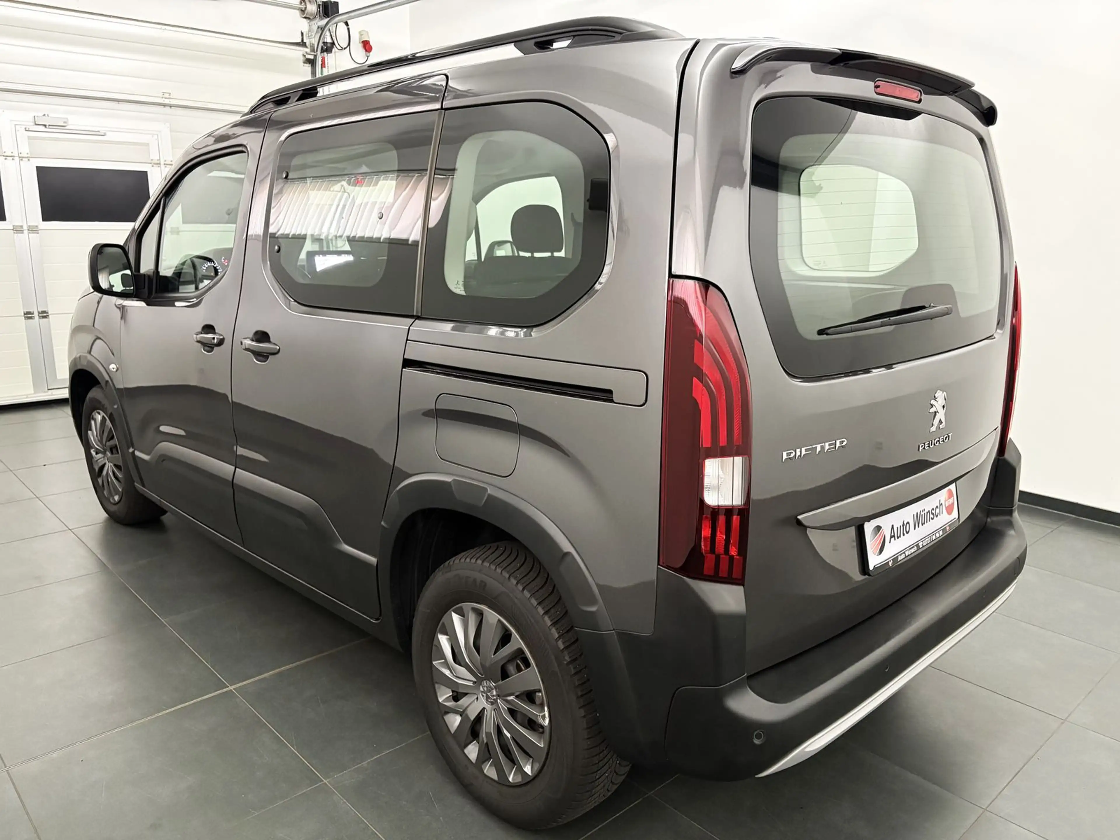 Peugeot Rifter Rifter 1.2 PureTech Allure Navi+Sitzhzg+Allwetter — photo 2