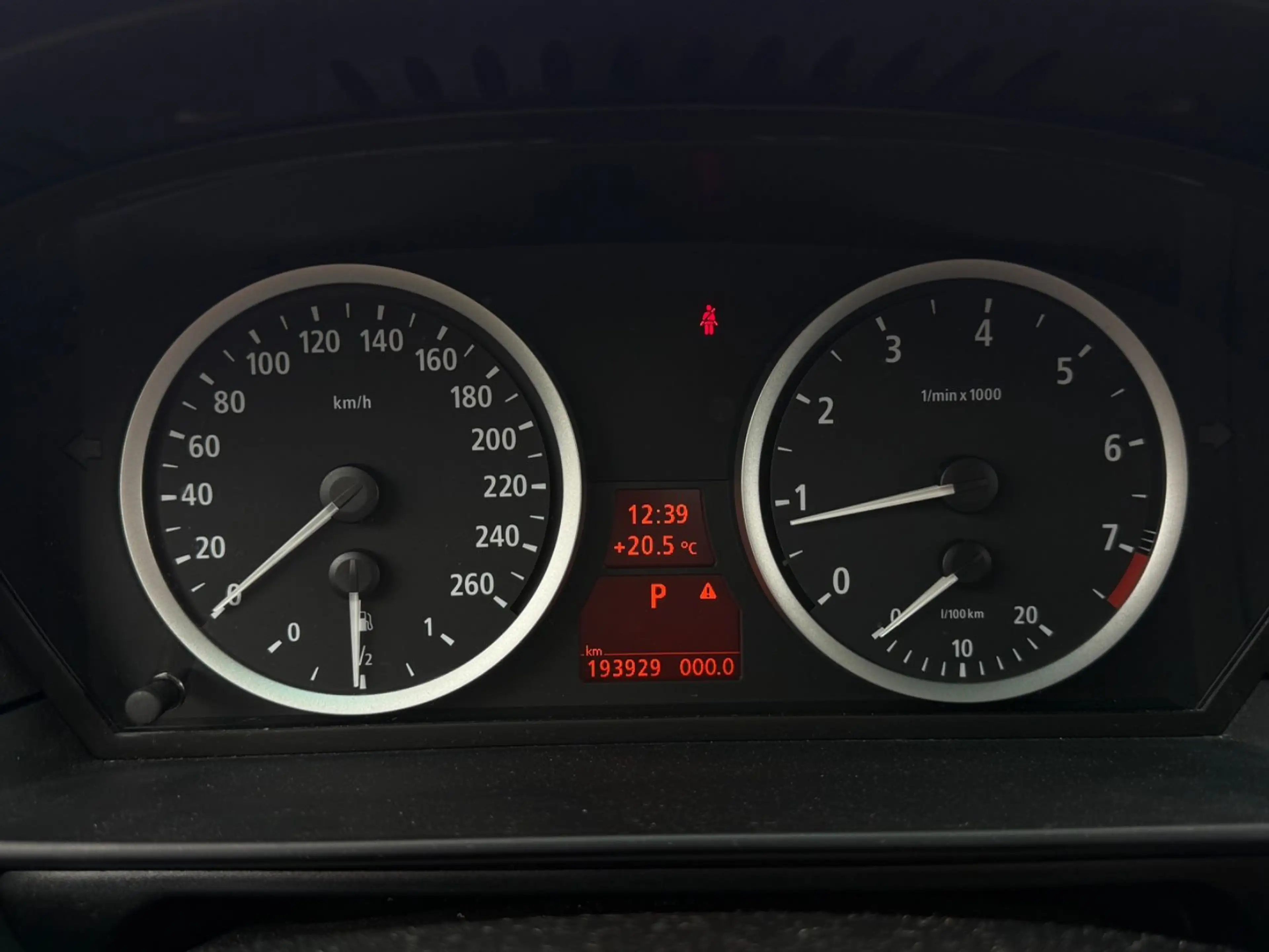 BMW 525 i xDrive , Leder , Automatik + Klima . — photo 11