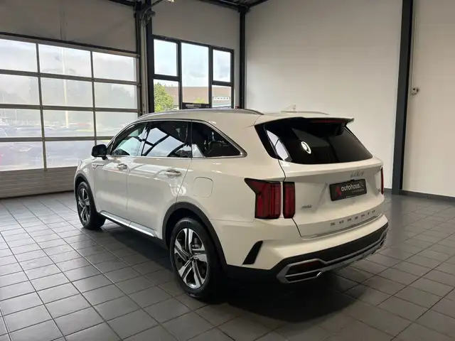 Kia Sorento view 4