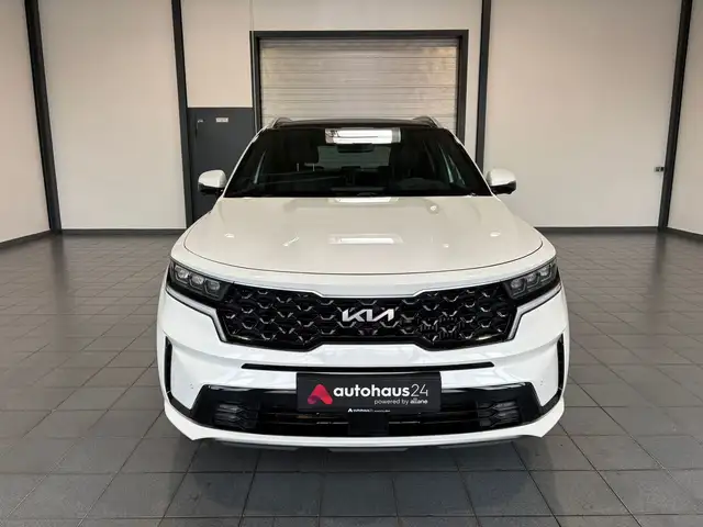 Kia Sorento view 2
