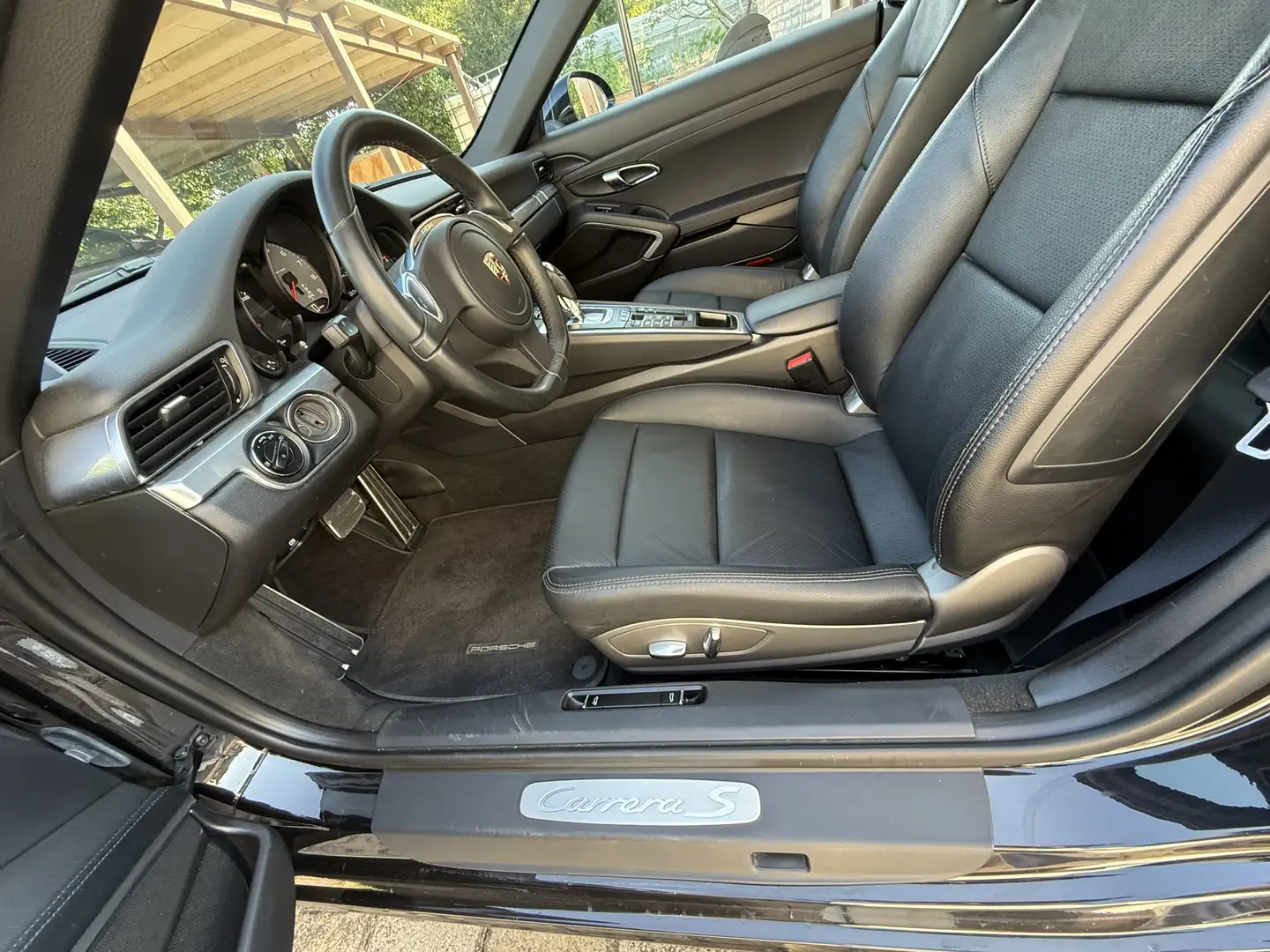 Porsche 911 Cabrio 3.8 Carrera S - 2