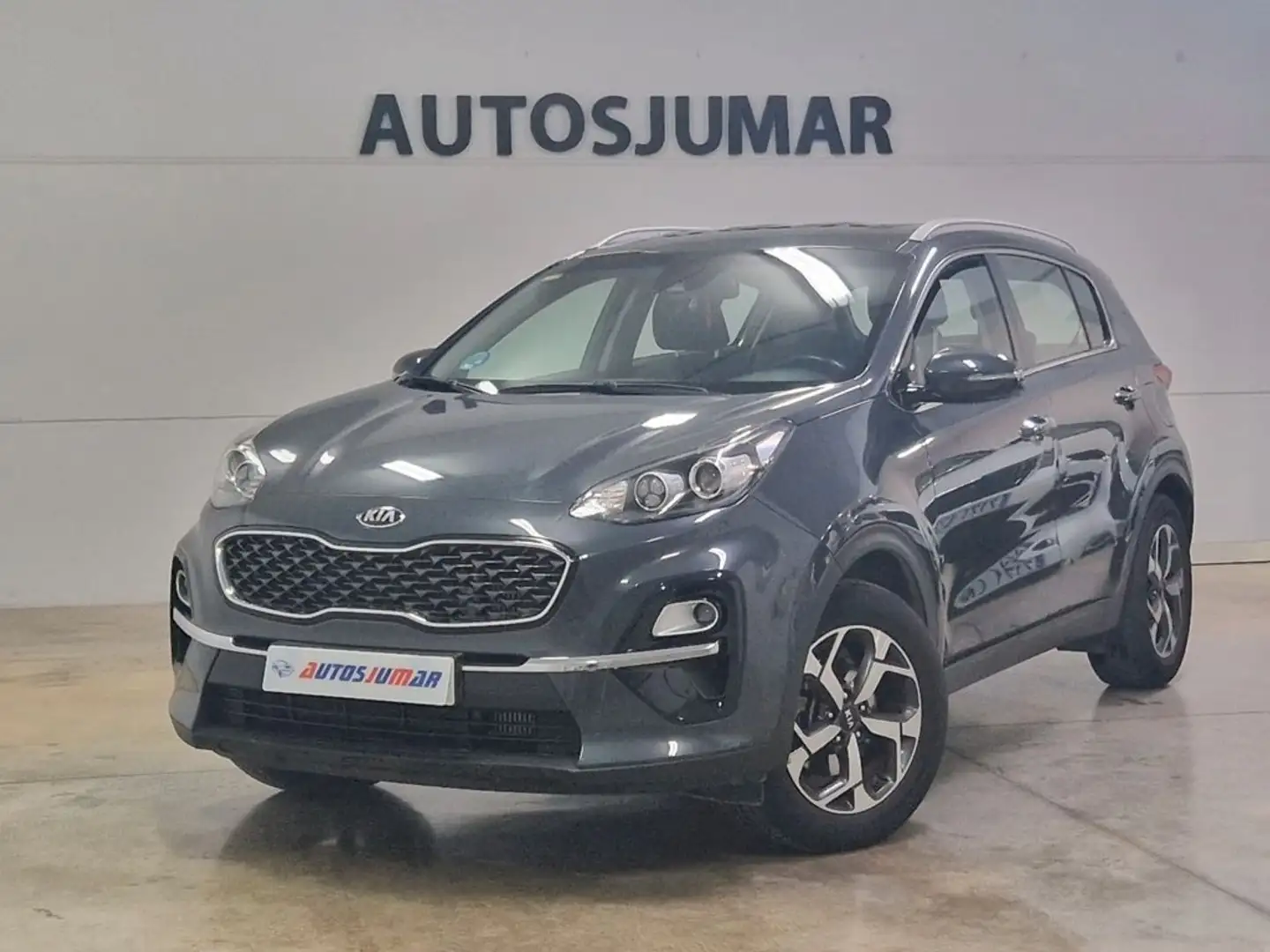 Kia Sportage 1.6 MHEV Drive 4x2 115 Grijs - 2