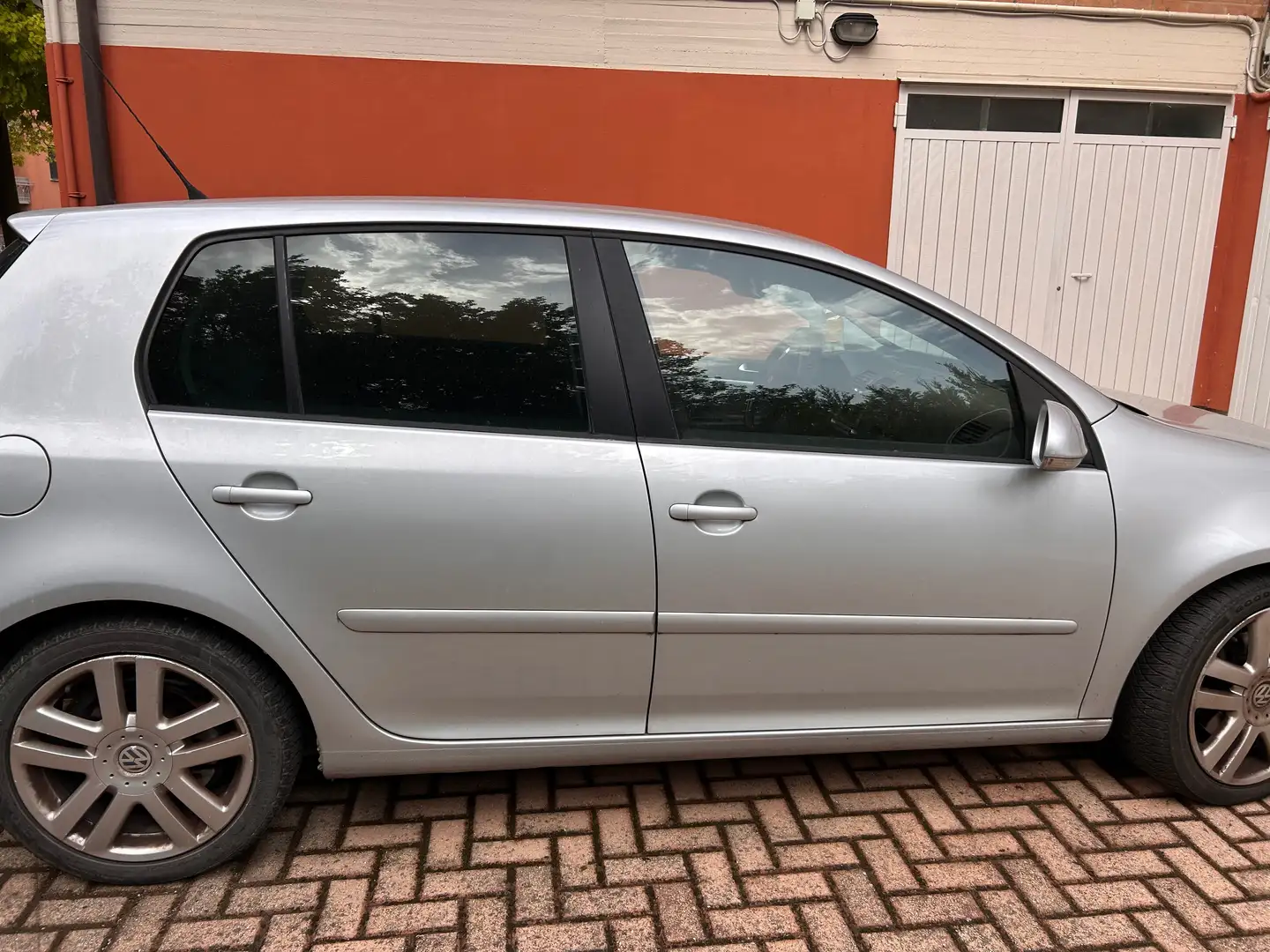 Volkswagen Golf Golf V 2003 5p 2.0 tdi Sportline 4motion Argento - 1