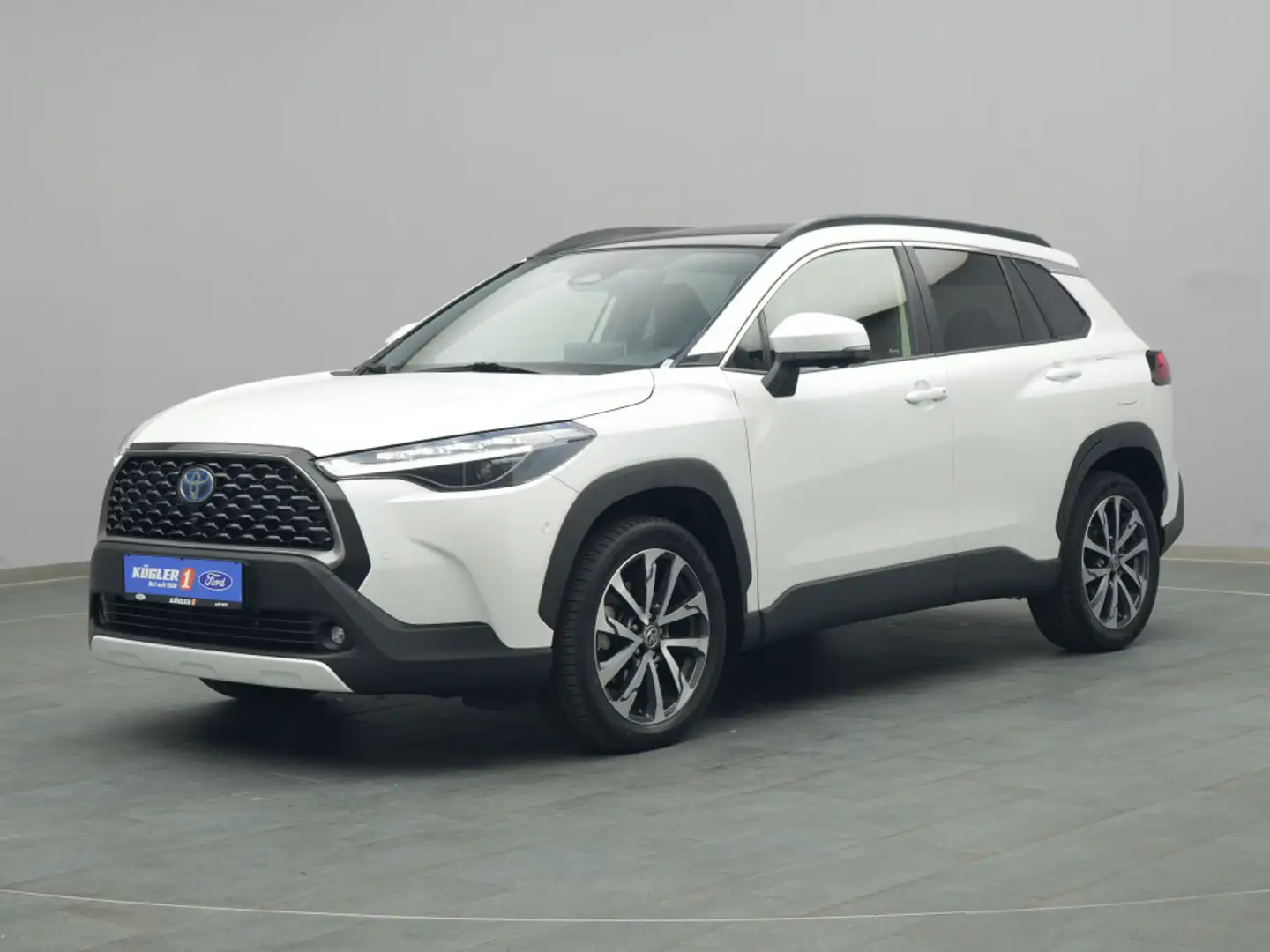 Toyota Corolla Cross 2.0 Hybrid Lounge 265PS Aut. 4x4 Biały - 2