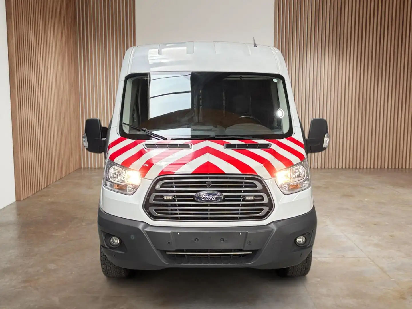 Ford Transit 2.0 TDCI L2H2 ** Airco | Camera | Cruise Blanco - 2