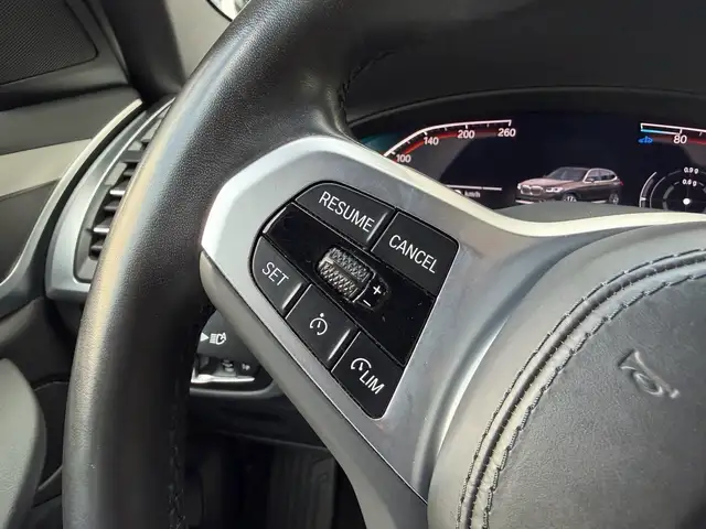 BMW X3 view 7