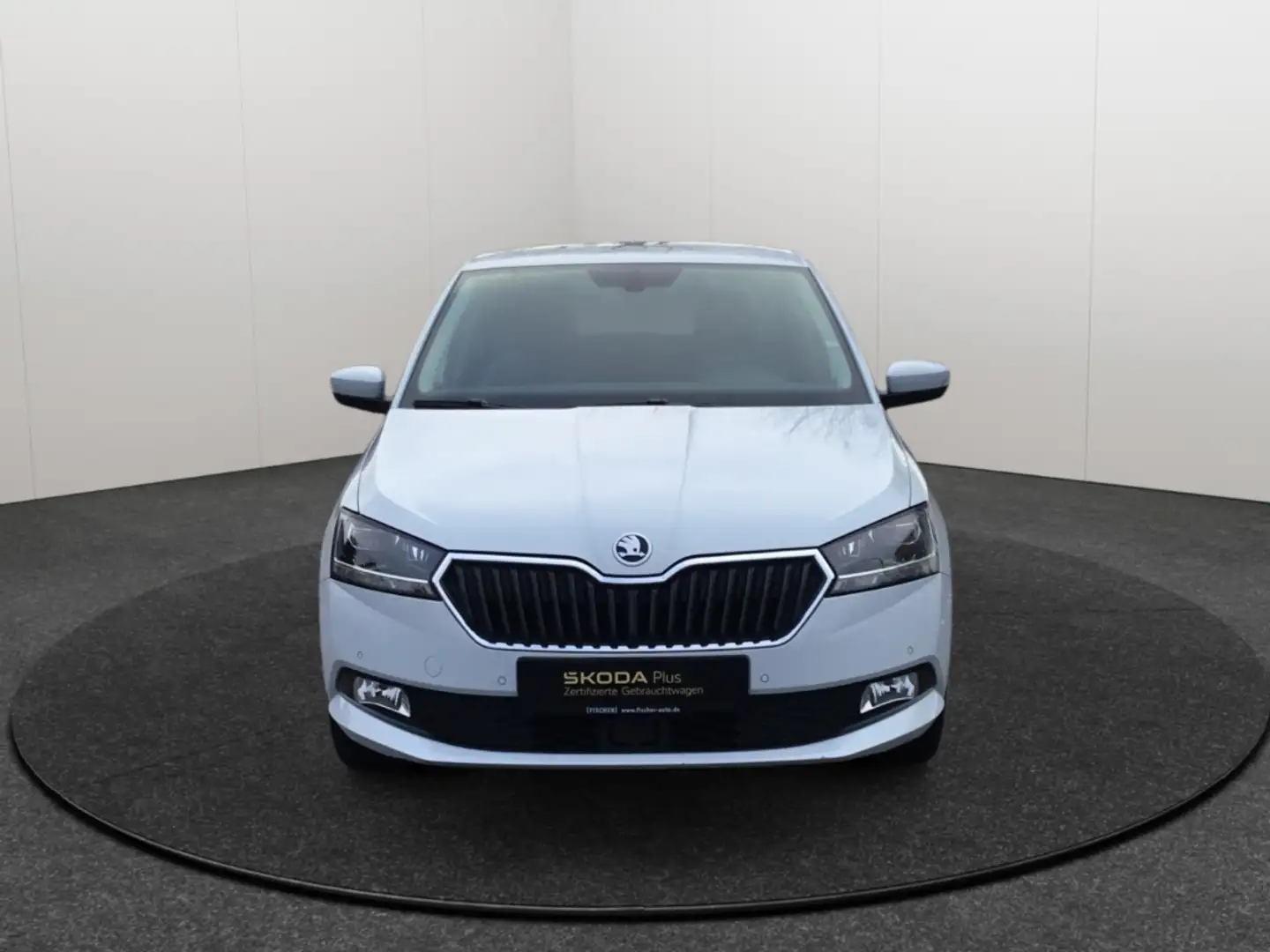 Skoda Fabia 1.0TSI Style DSG LED SHZ GRA PDC vorn & hinten DAB Weiß - 2