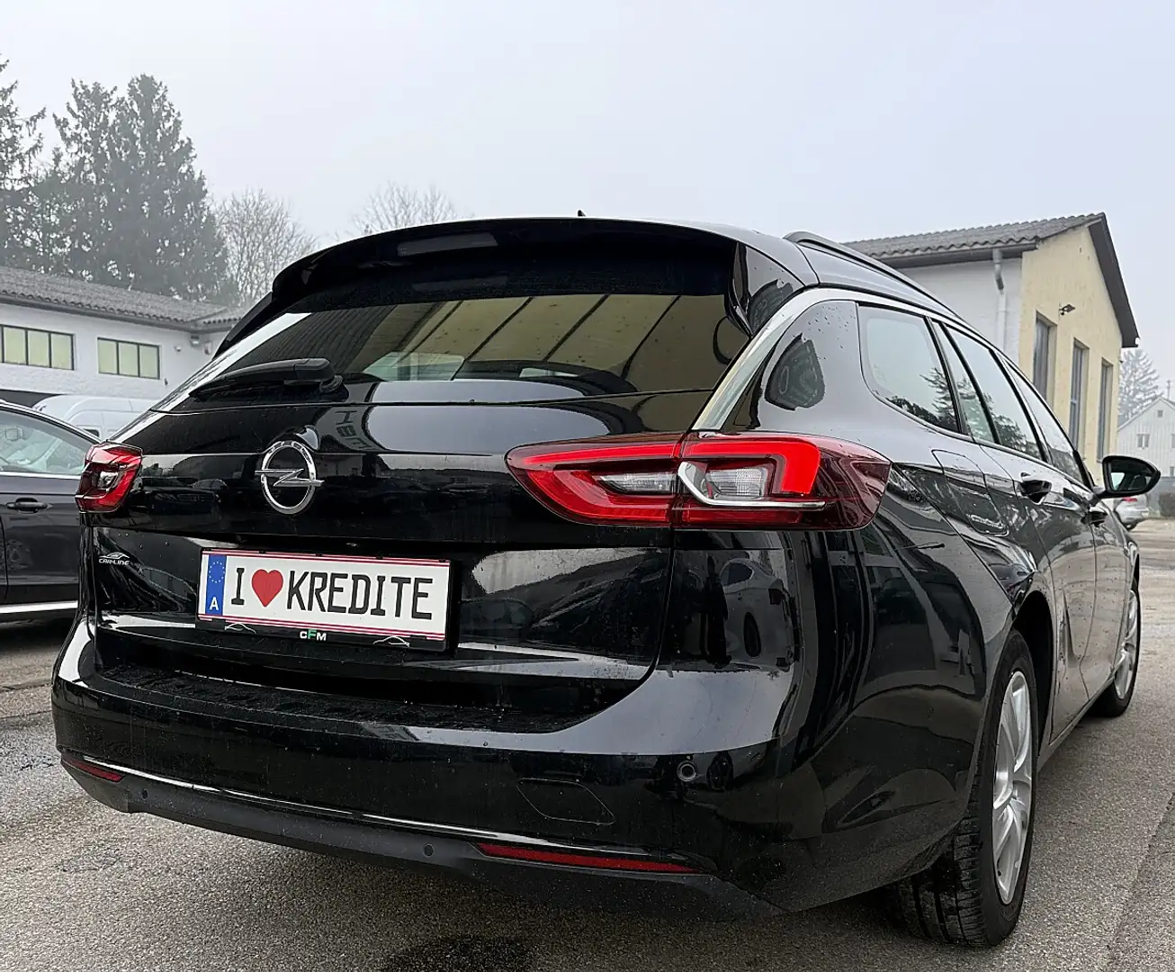 Opel Insignia ST 1,6 CDTI BlueInjection Edition St./St. Aut. Schwarz - 2